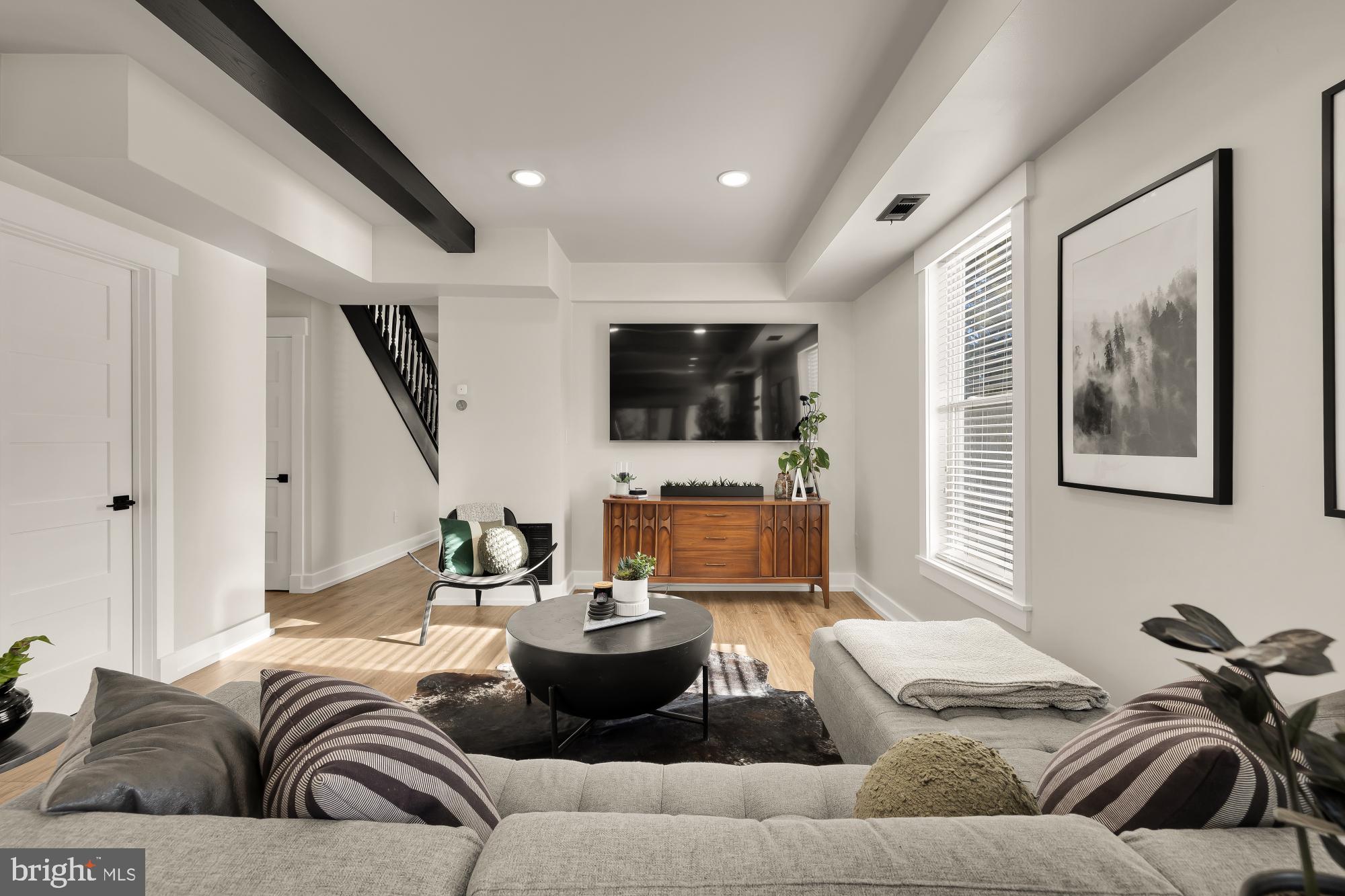 MOUNT RAINIER - Residential