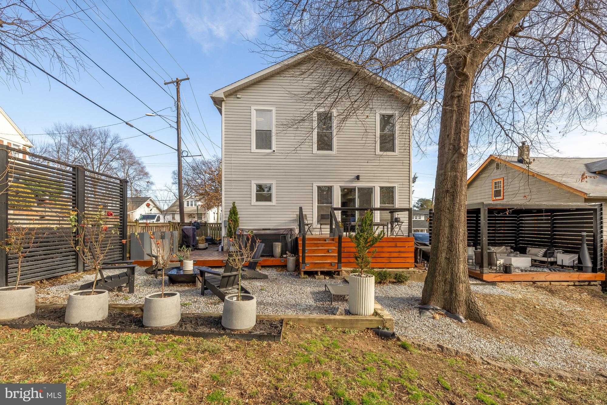 MOUNT RAINIER - Residential