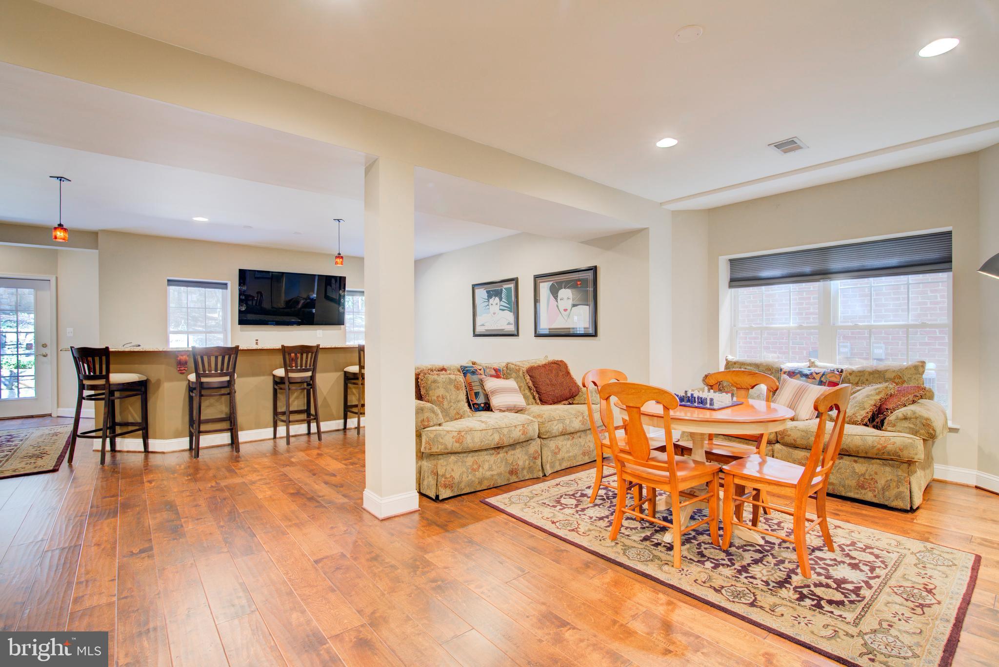 ROLLING OAKS - Residential