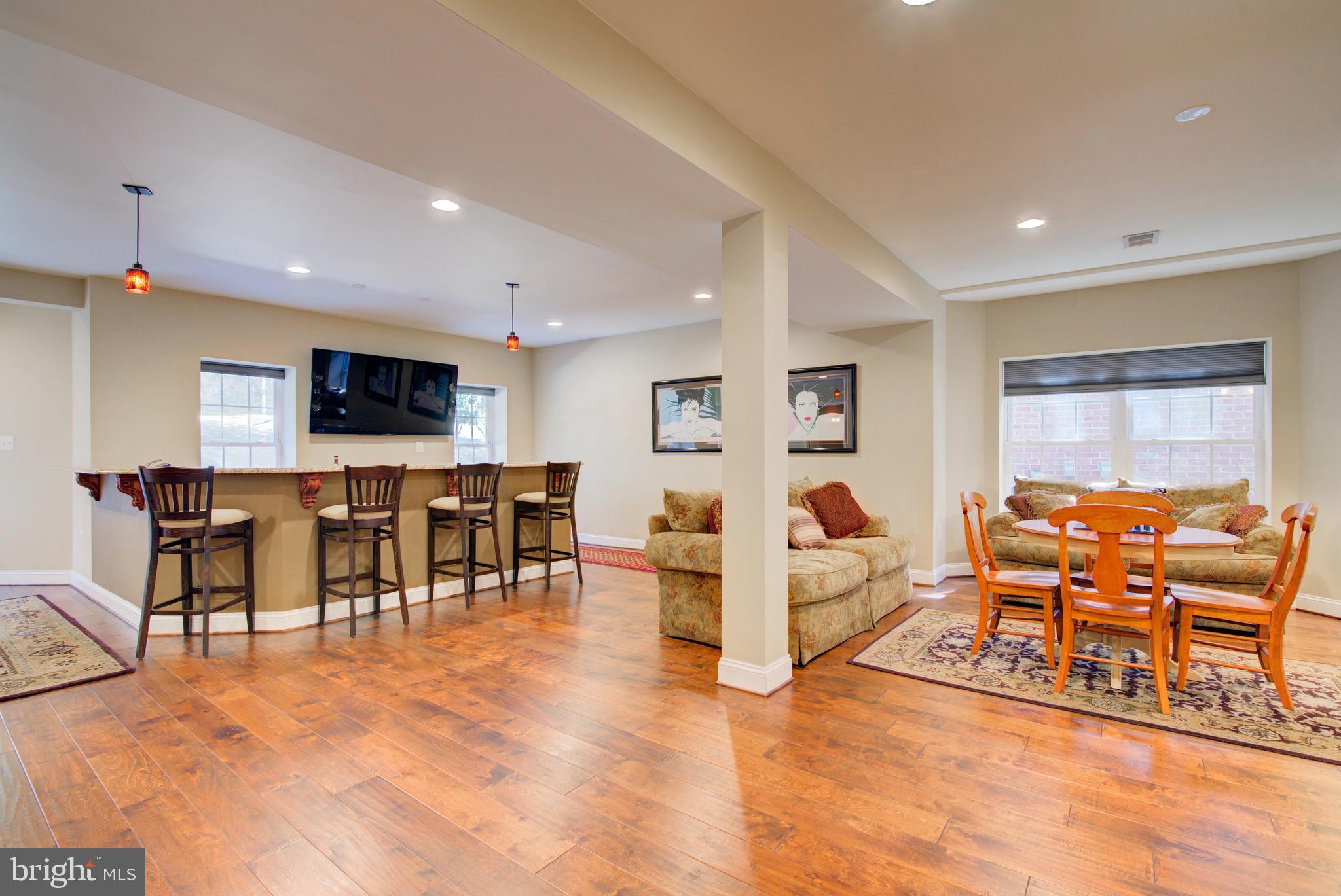 ROLLING OAKS - Residential