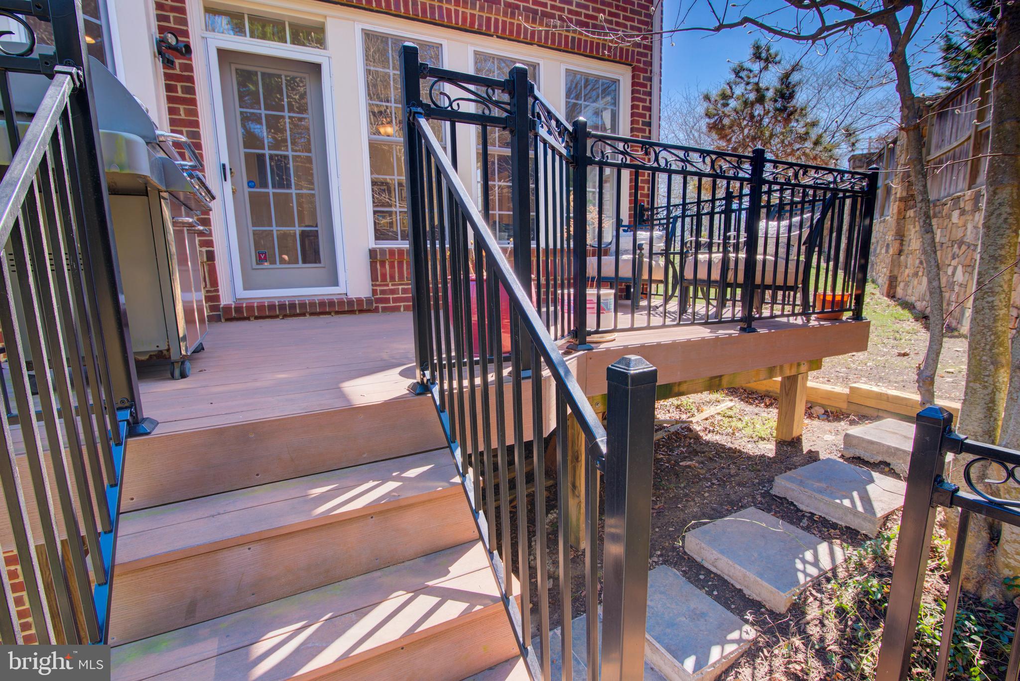 ROLLING OAKS - Residential