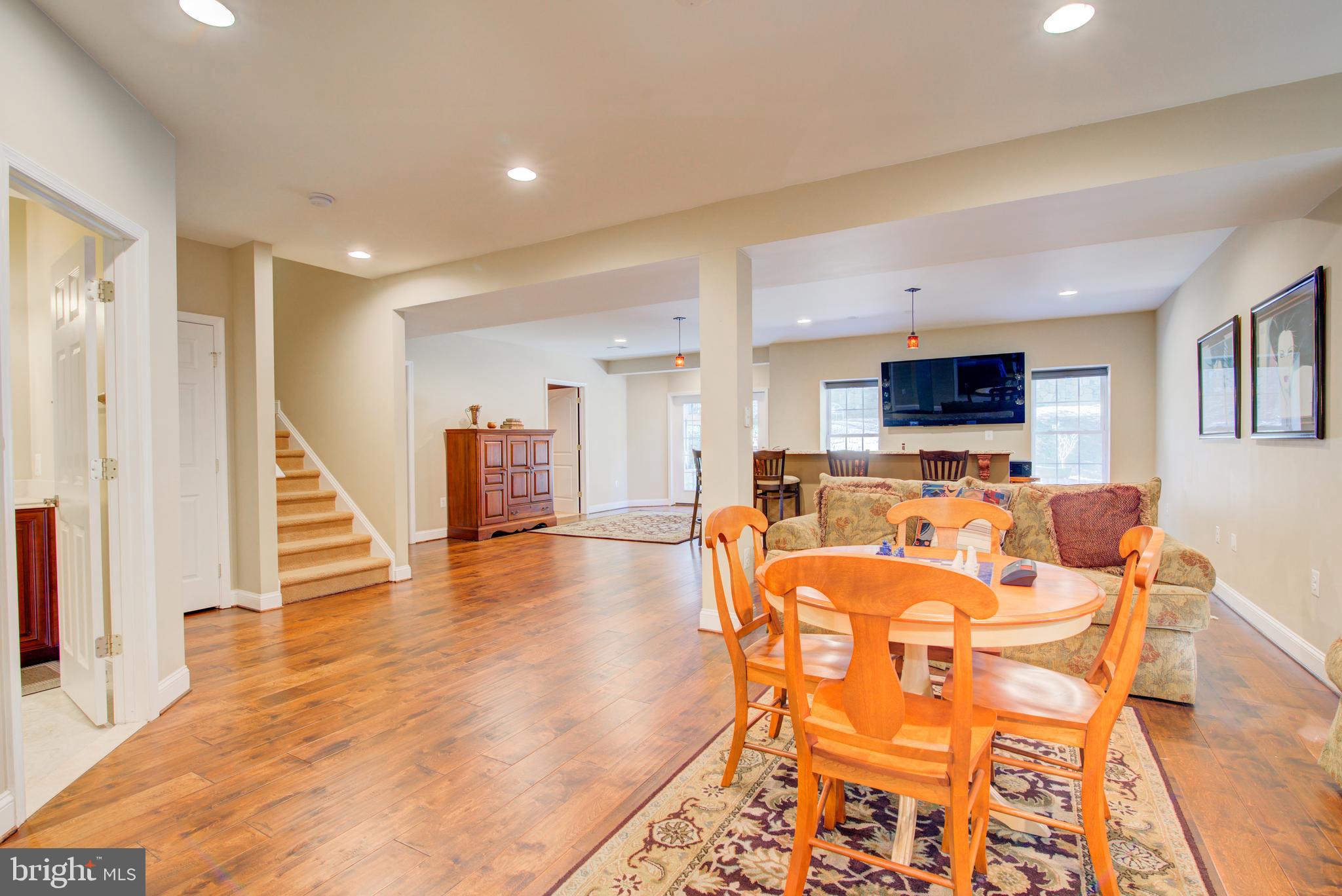 ROLLING OAKS - Residential