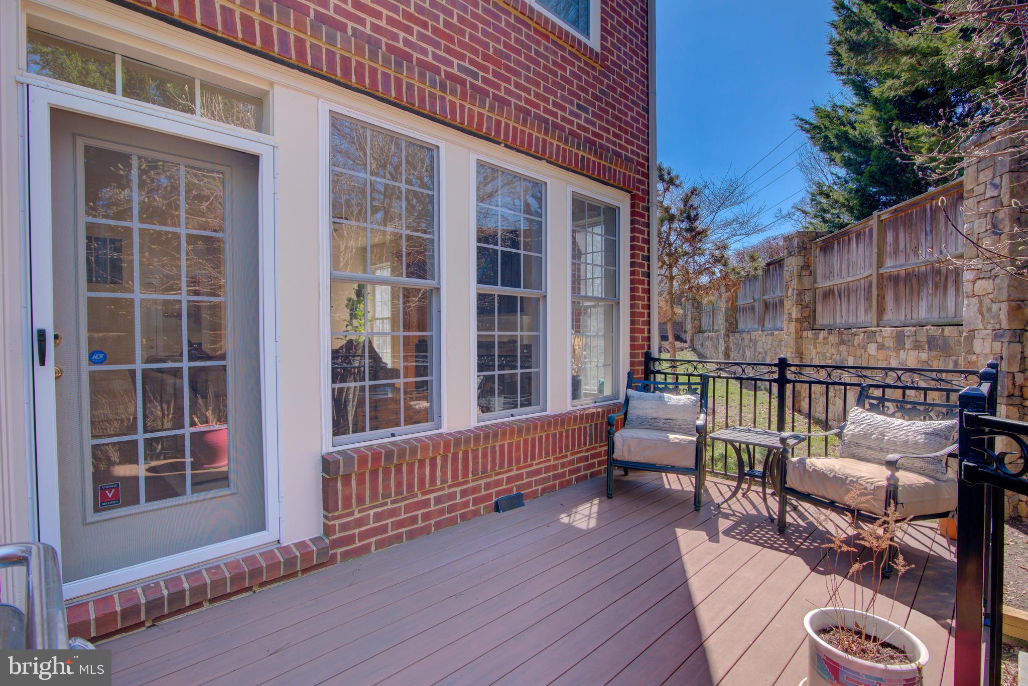 ROLLING OAKS - Residential