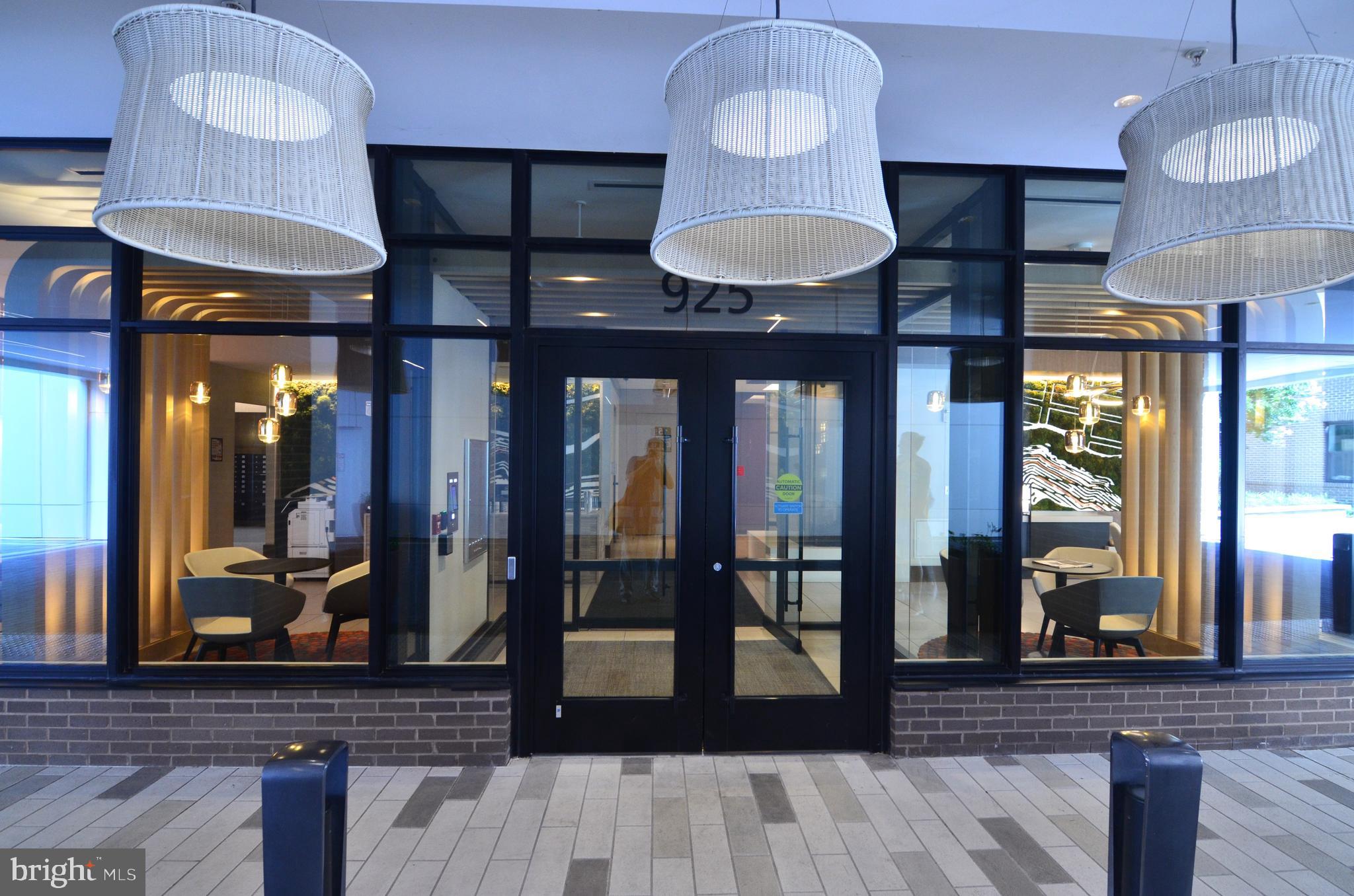 ALEXANDRIA - Residential Lease