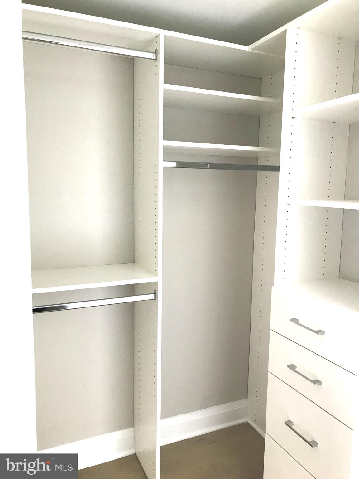 ALEXANDRIA - Residential Lease