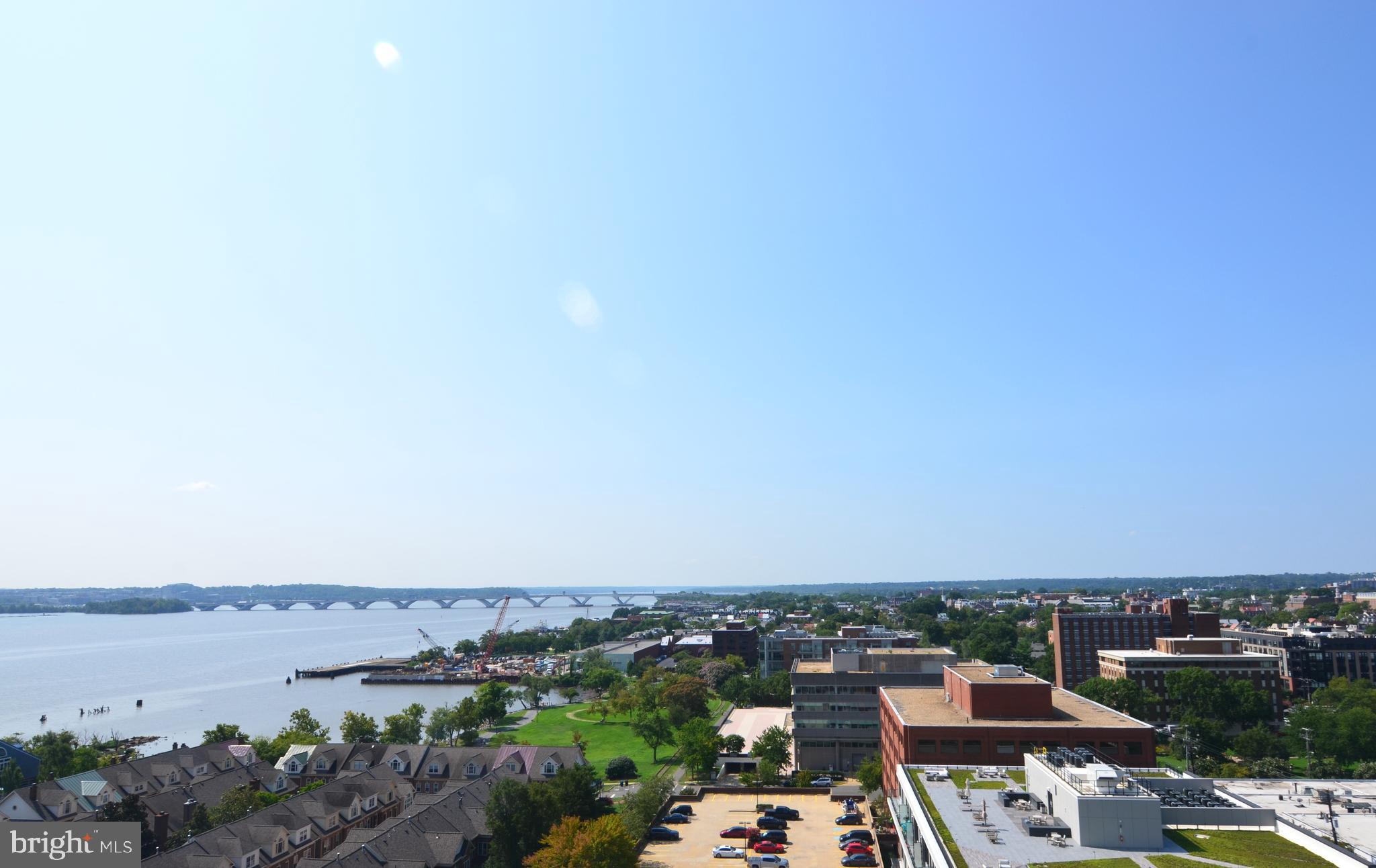 ALEXANDRIA - Residential Lease