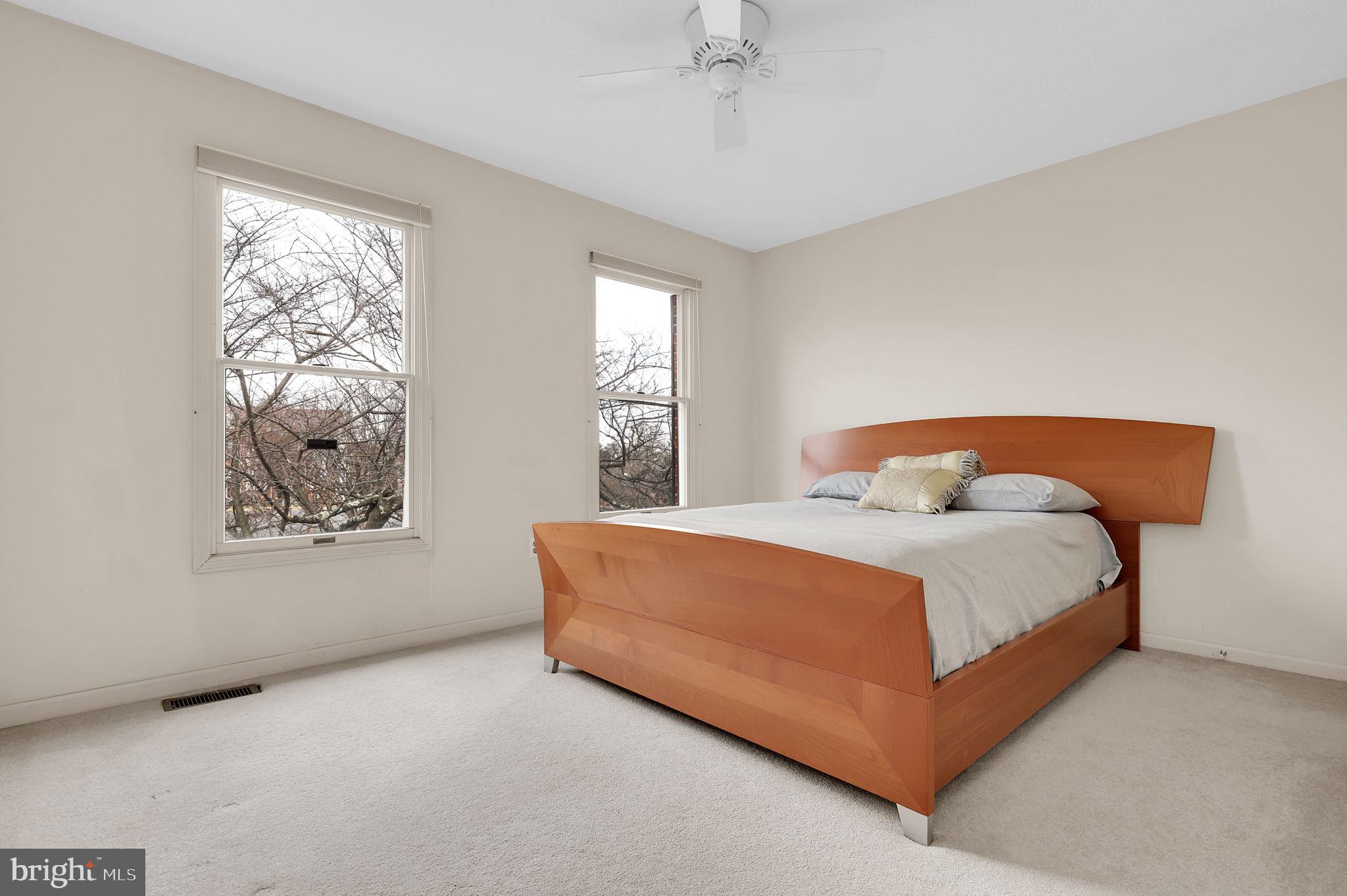 NOTTINGHAM WOODS - Residential