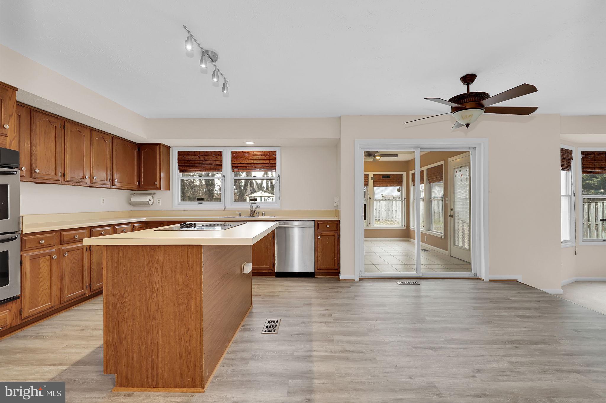 NOTTINGHAM WOODS - Residential