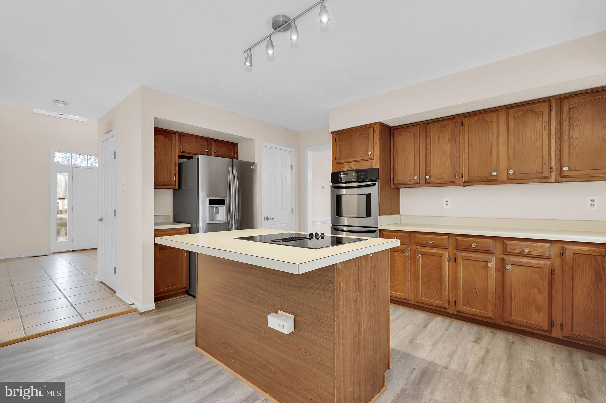 NOTTINGHAM WOODS - Residential