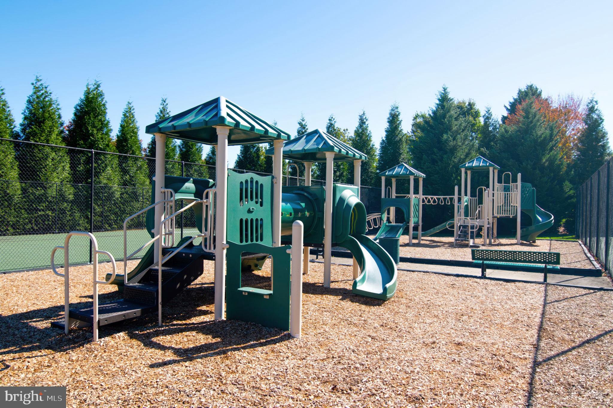 LAKE TERRAPIN/RIDGEFIELD - Residential