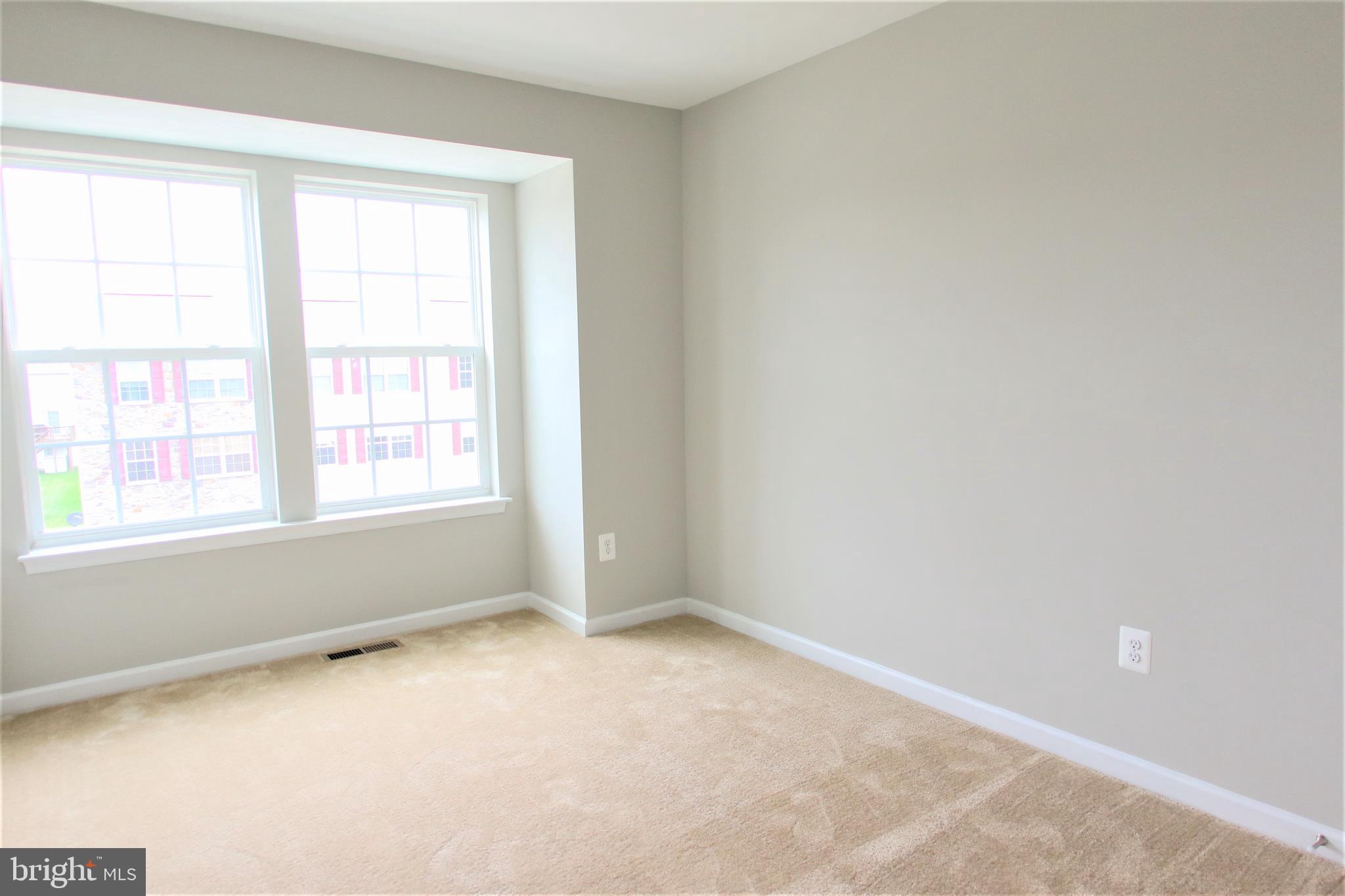 STONEBROOK VILLAGE - Residential