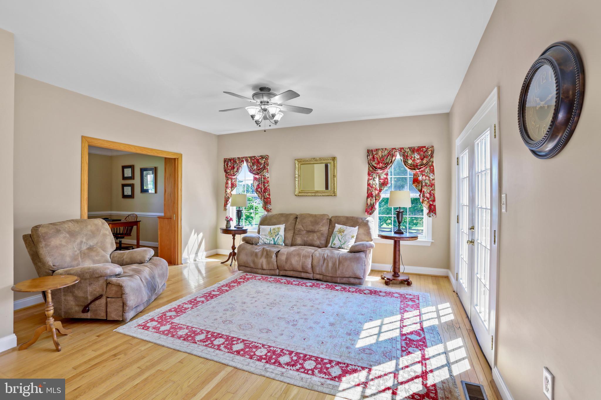 MEADOW BROOK - Residential