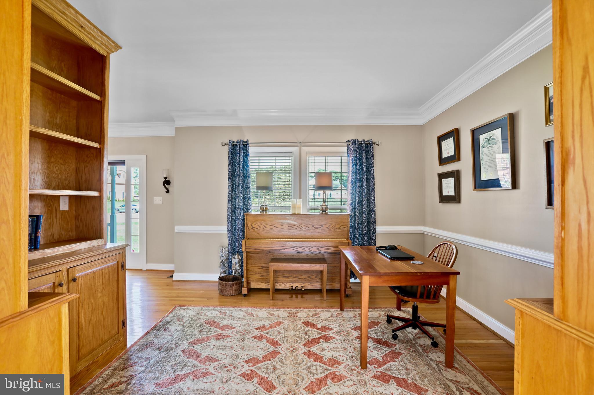 MEADOW BROOK - Residential