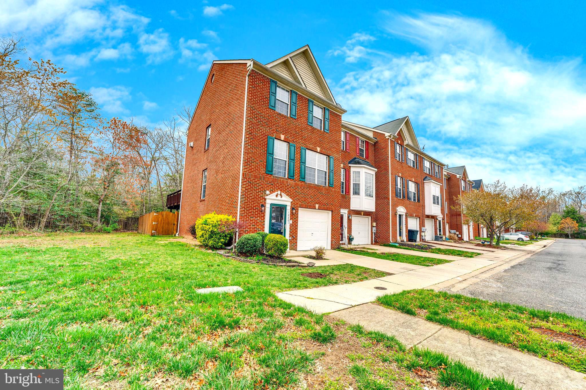 GREENHAVEN RUN - Residential