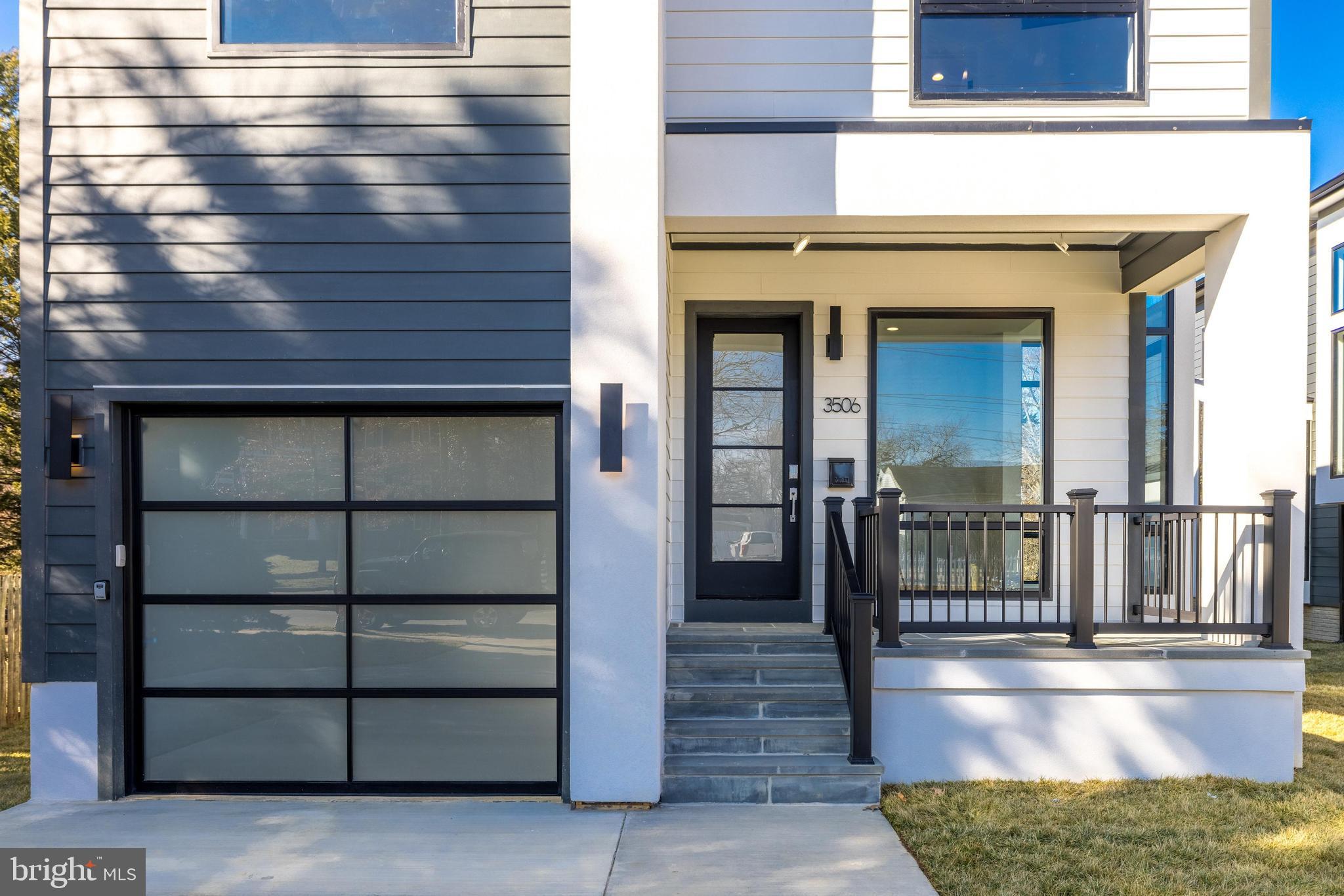 COURTLAND PARK - Residential