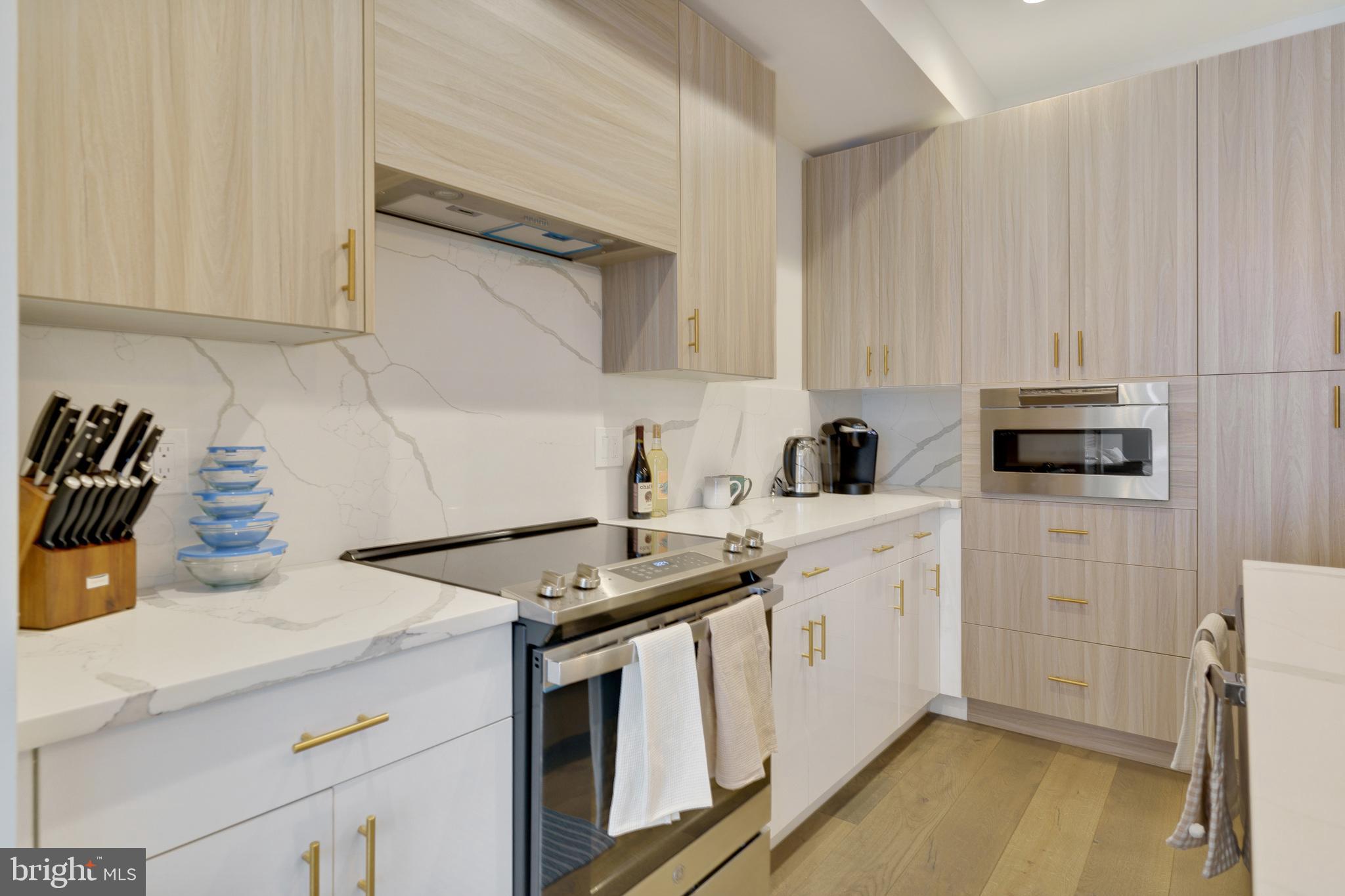 FRANCISVILLE - Residential Lease