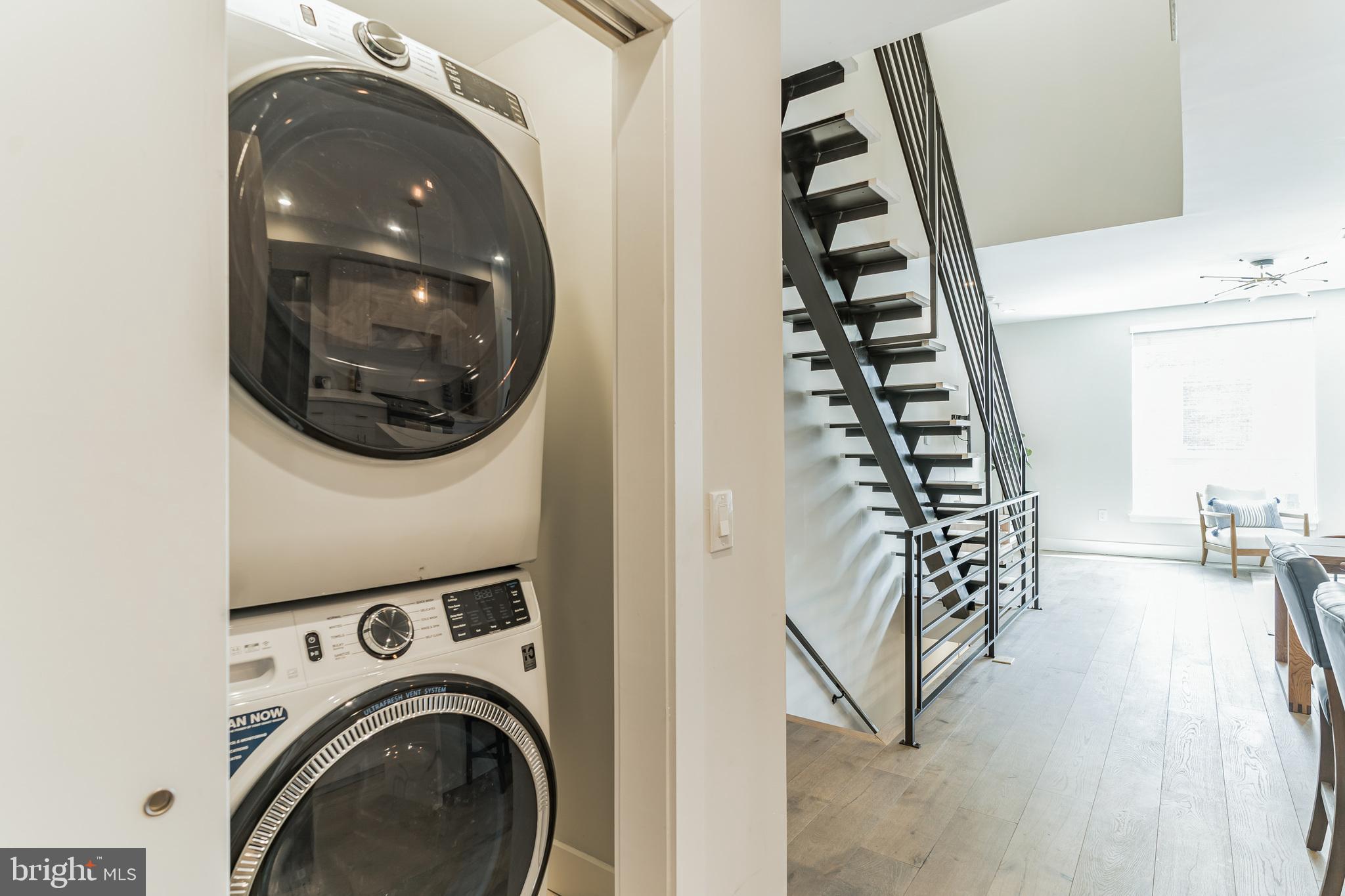 FRANCISVILLE - Residential Lease