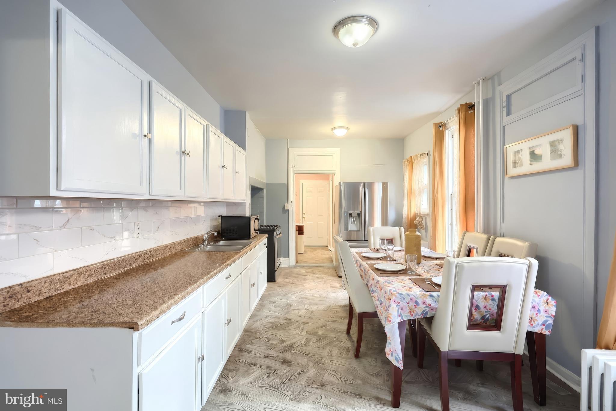 THE AVENUES - Residential