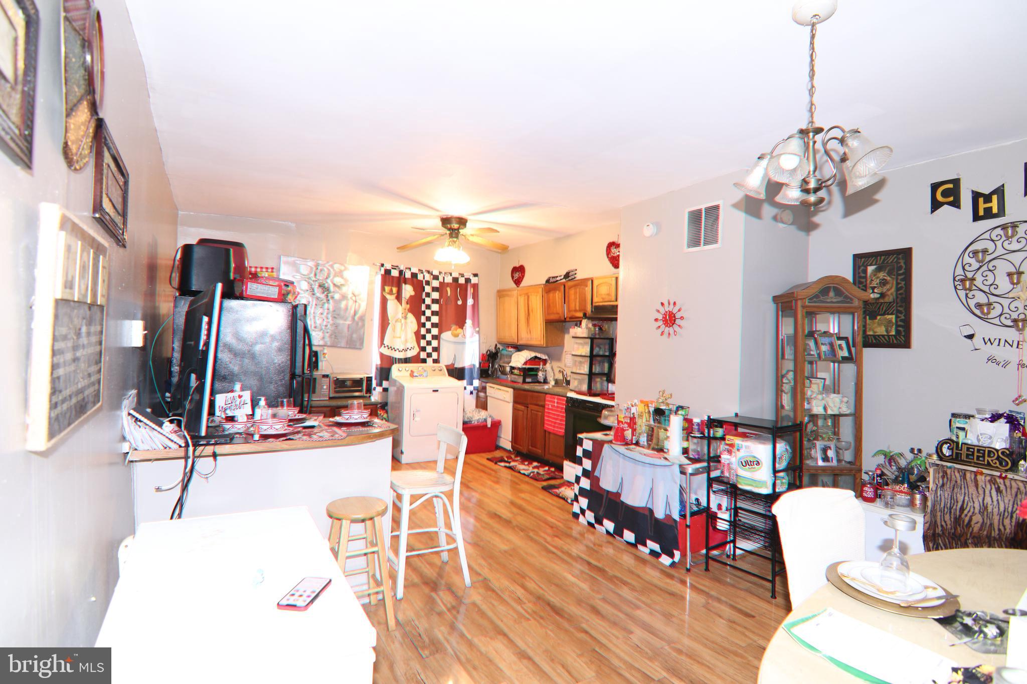 WESTPORT - Residential