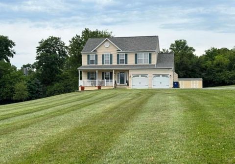 Homes For Sale - 3826 Roundtree Road<br/> JEFFERSON, MD 21755