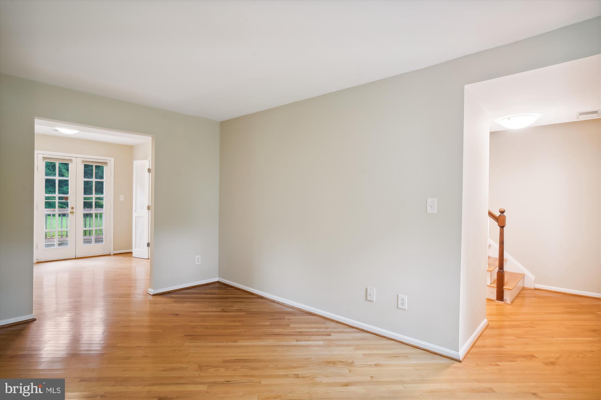 KENWOOD FOREST - Residential Lease