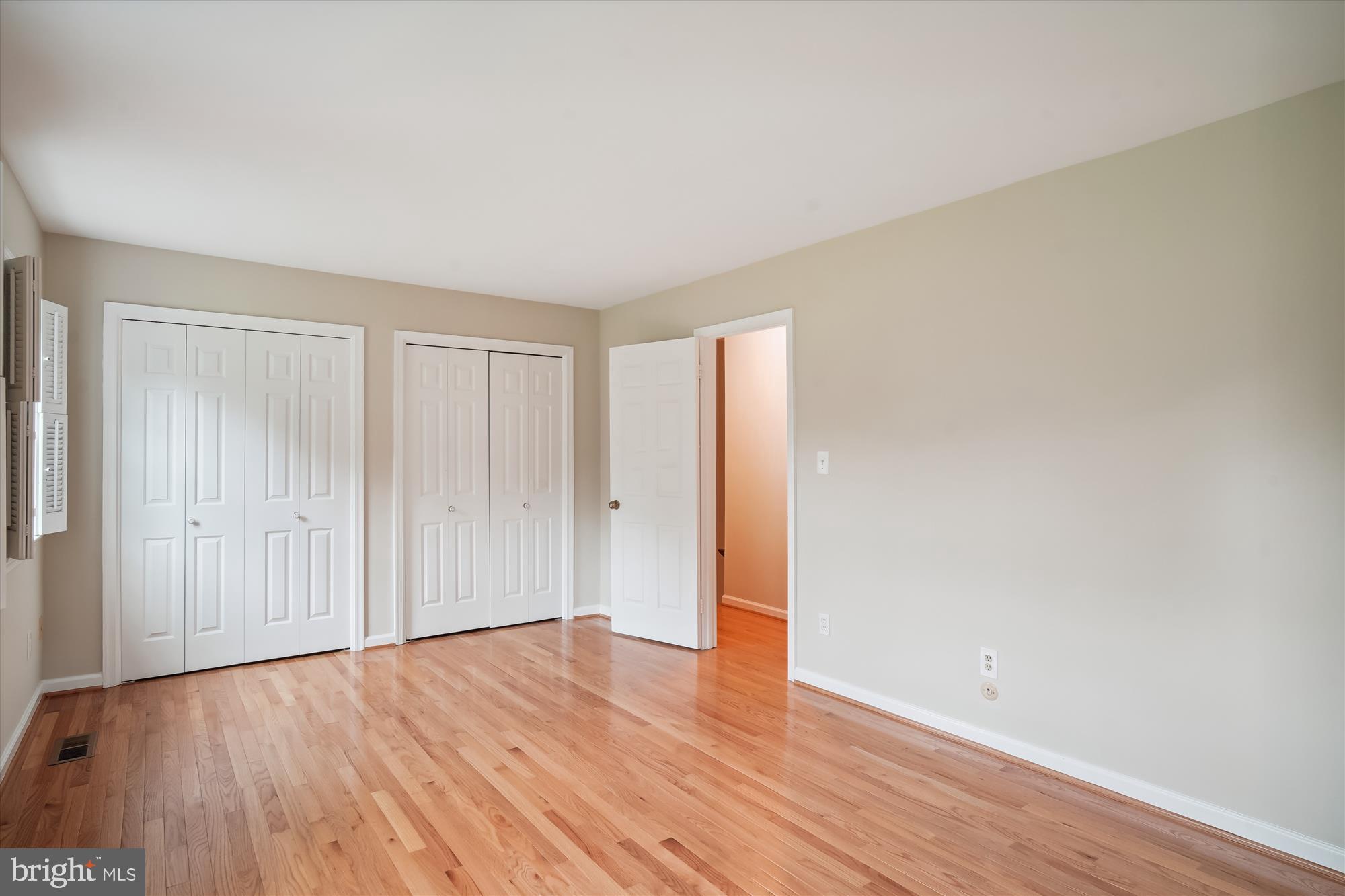 KENWOOD FOREST - Residential Lease