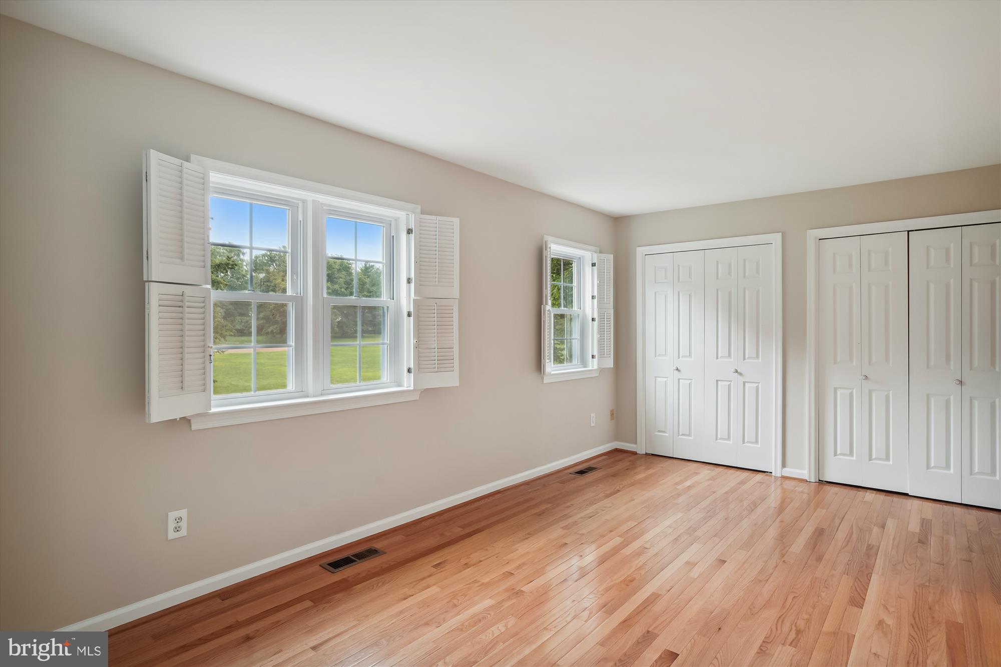 KENWOOD FOREST - Residential Lease