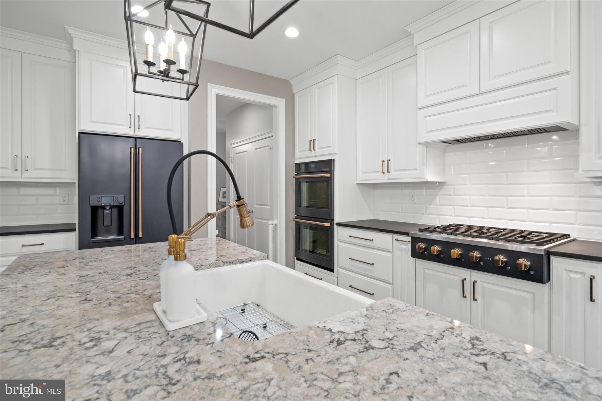 THE VILLAGES AT NORTHRIDGE - Residential