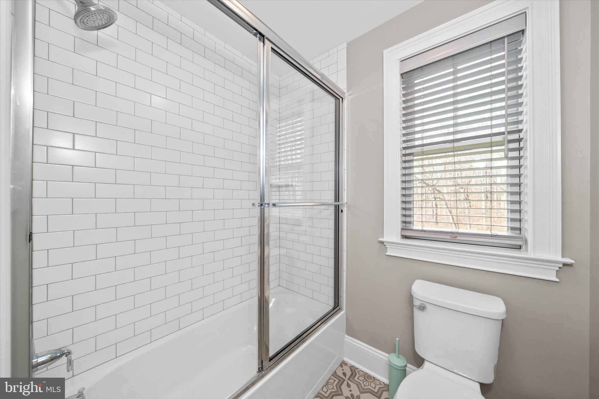 THE VILLAGES AT NORTHRIDGE - Residential