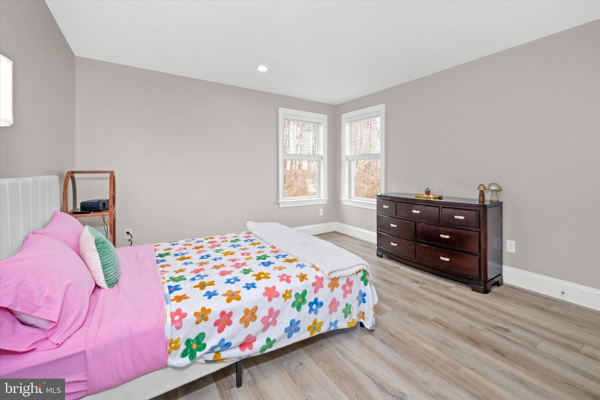 THE VILLAGES AT NORTHRIDGE - Residential