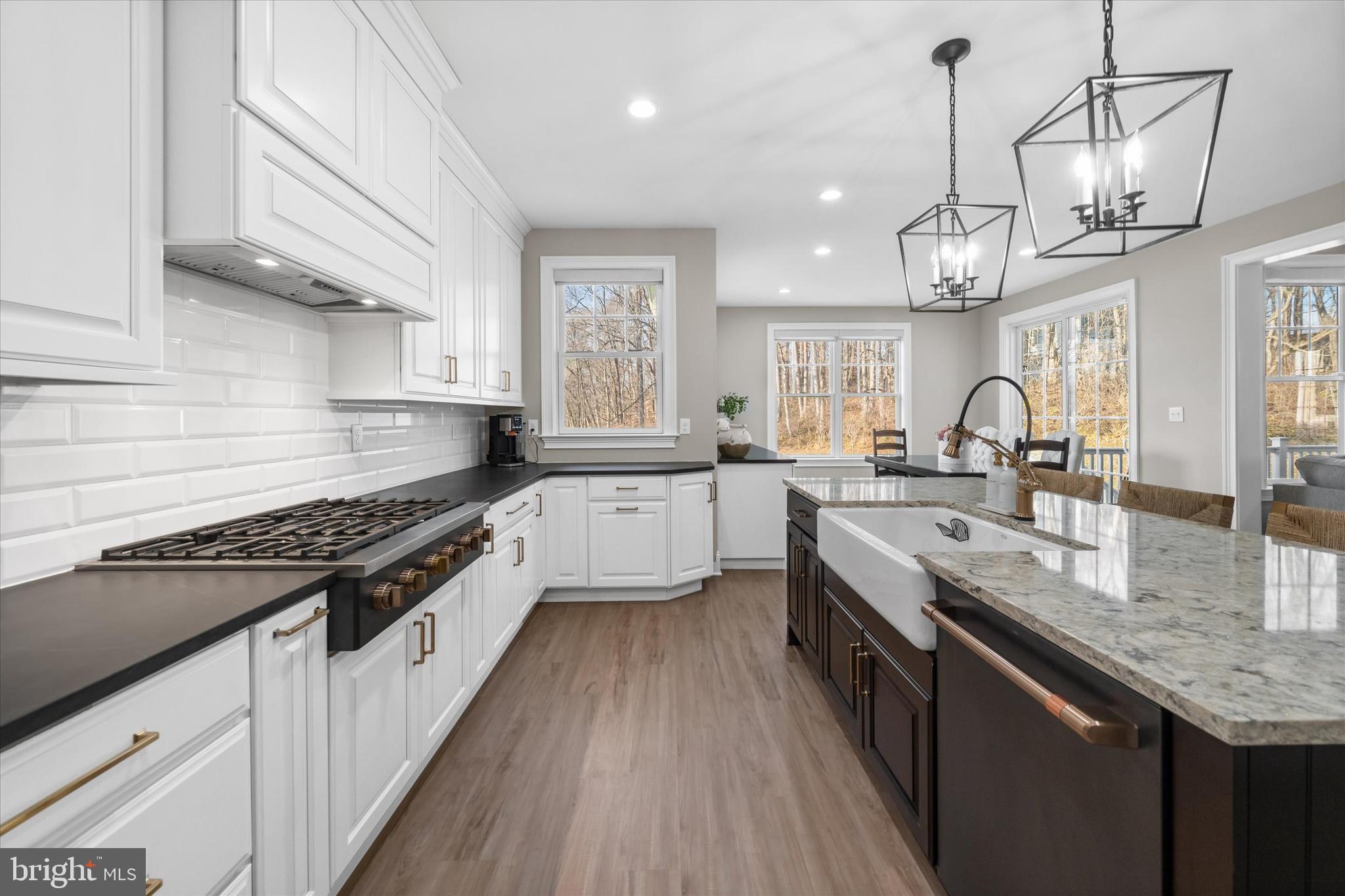 THE VILLAGES AT NORTHRIDGE - Residential