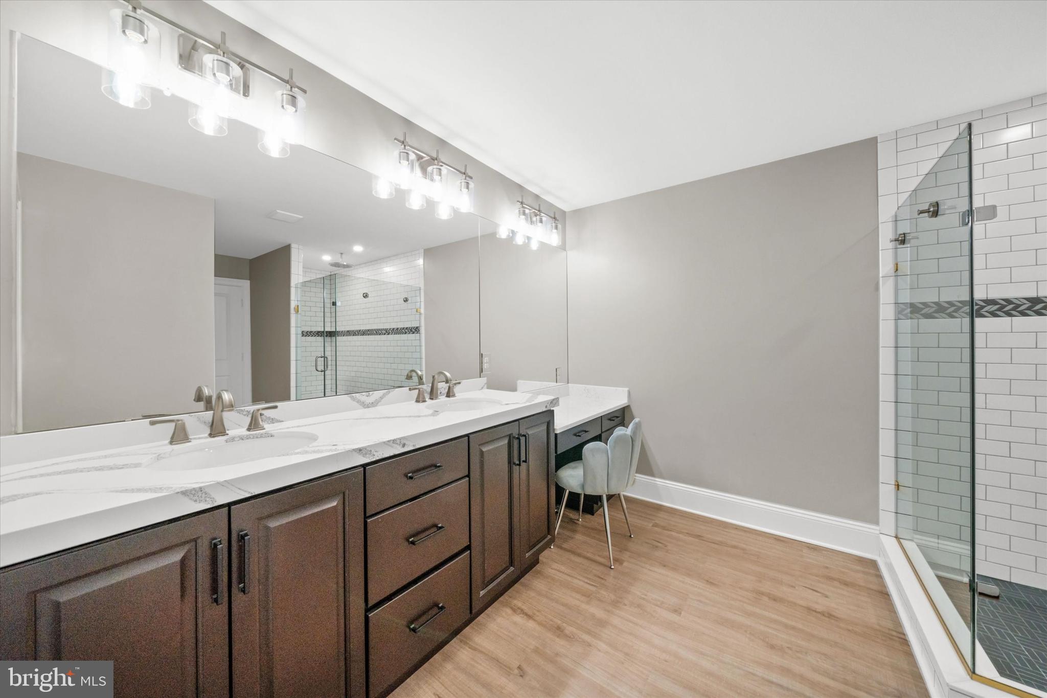 THE VILLAGES AT NORTHRIDGE - Residential