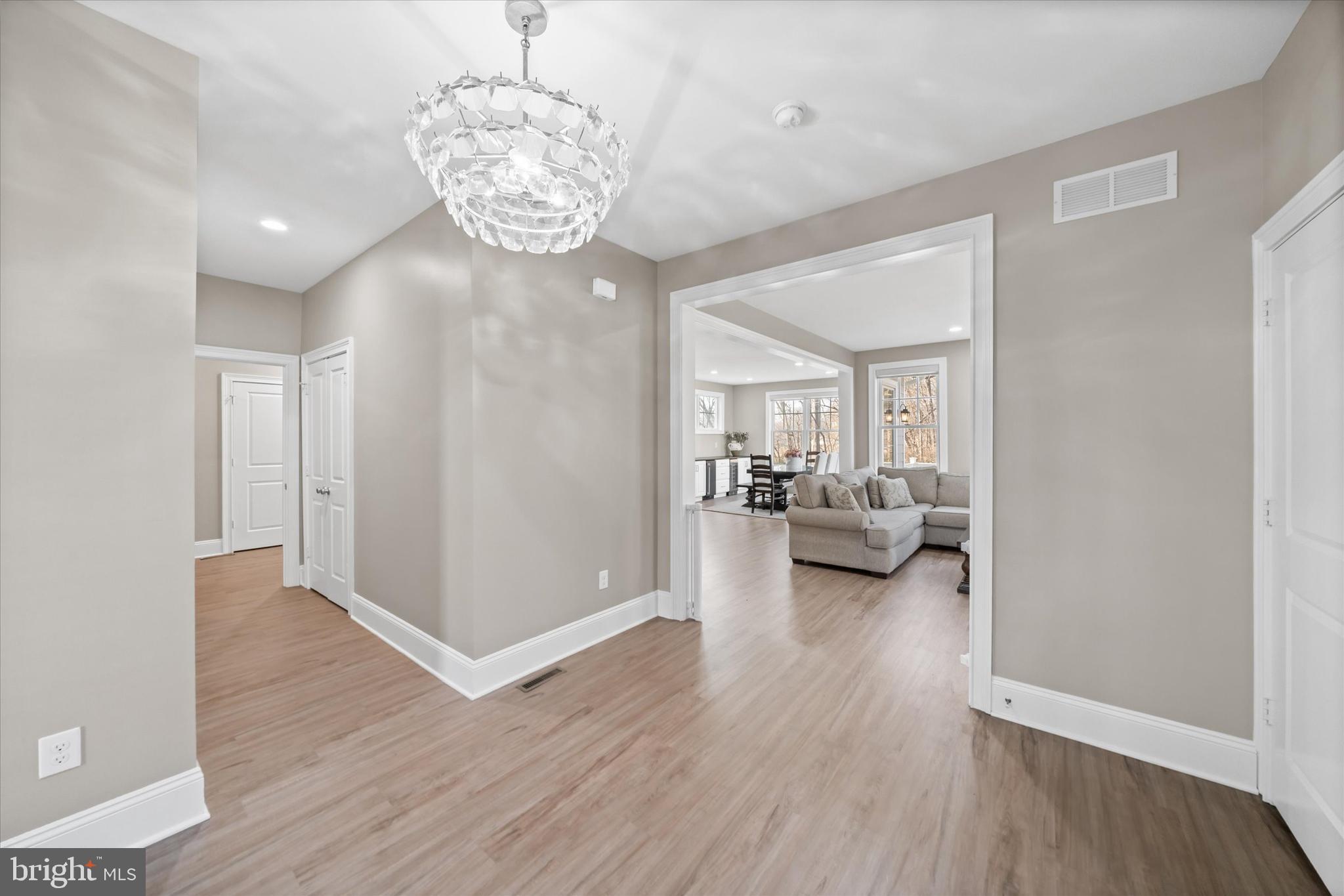 THE VILLAGES AT NORTHRIDGE - Residential