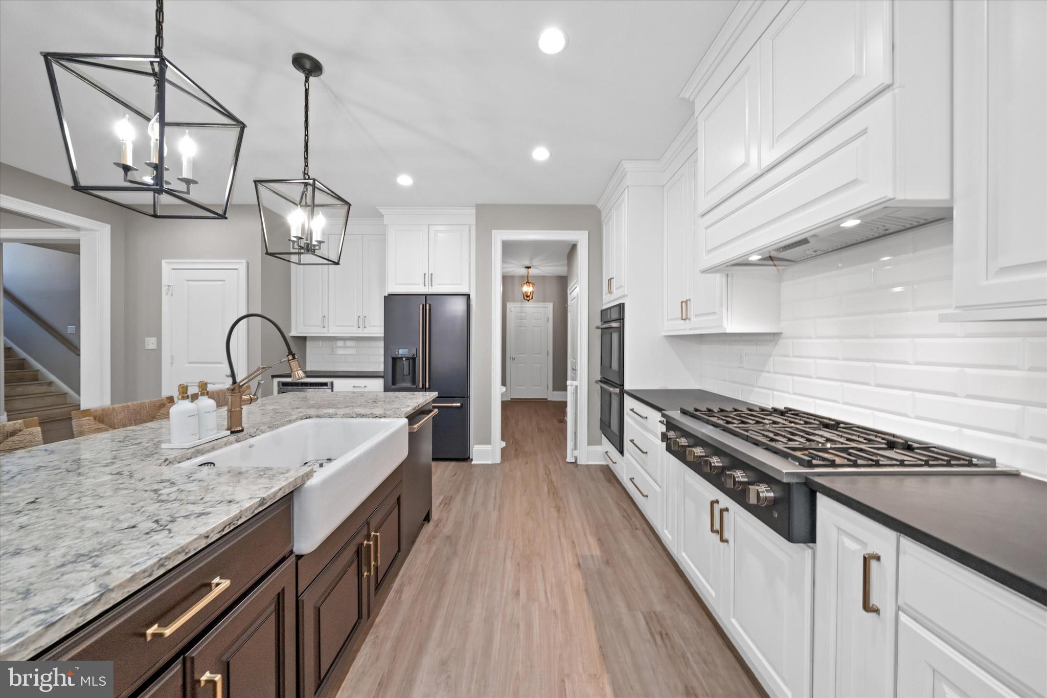 THE VILLAGES AT NORTHRIDGE - Residential