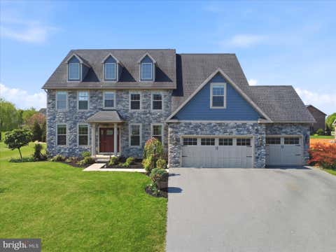 Homes For Sale - 206 Matthew Drive Dr<br/> Franklin County, CHAMBERSBURG, PA 17201
