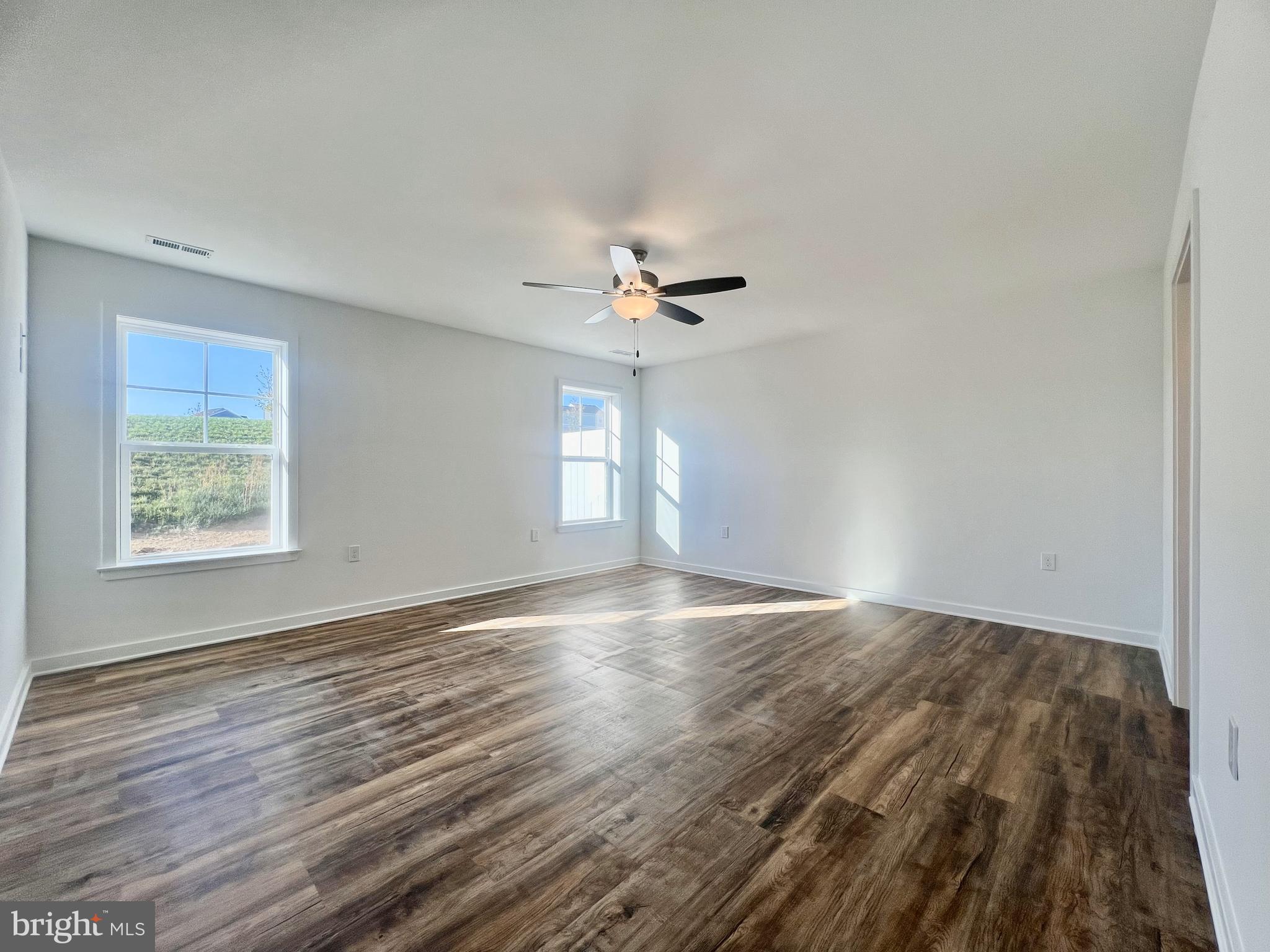 CARDINAL POINTE - Residential