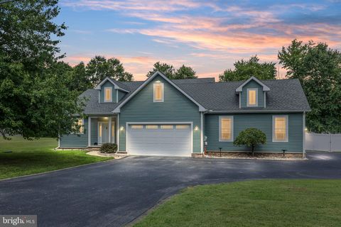 Photo of 1107 Caldwell Corner Road, TOWNSEND, DE 19734 (MLS # DENC2088370)