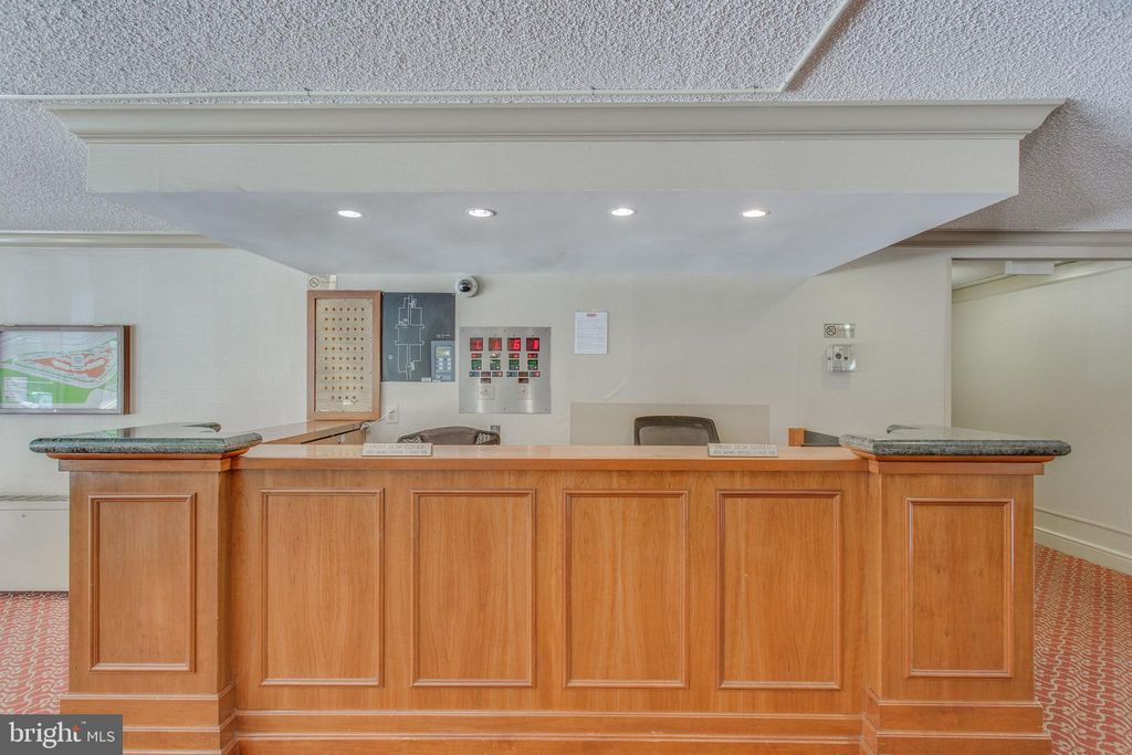 Photo of 2500 N Van Dorn Street #910, ALEXANDRIA, VA 22302 (MLS # VAAX2051260)