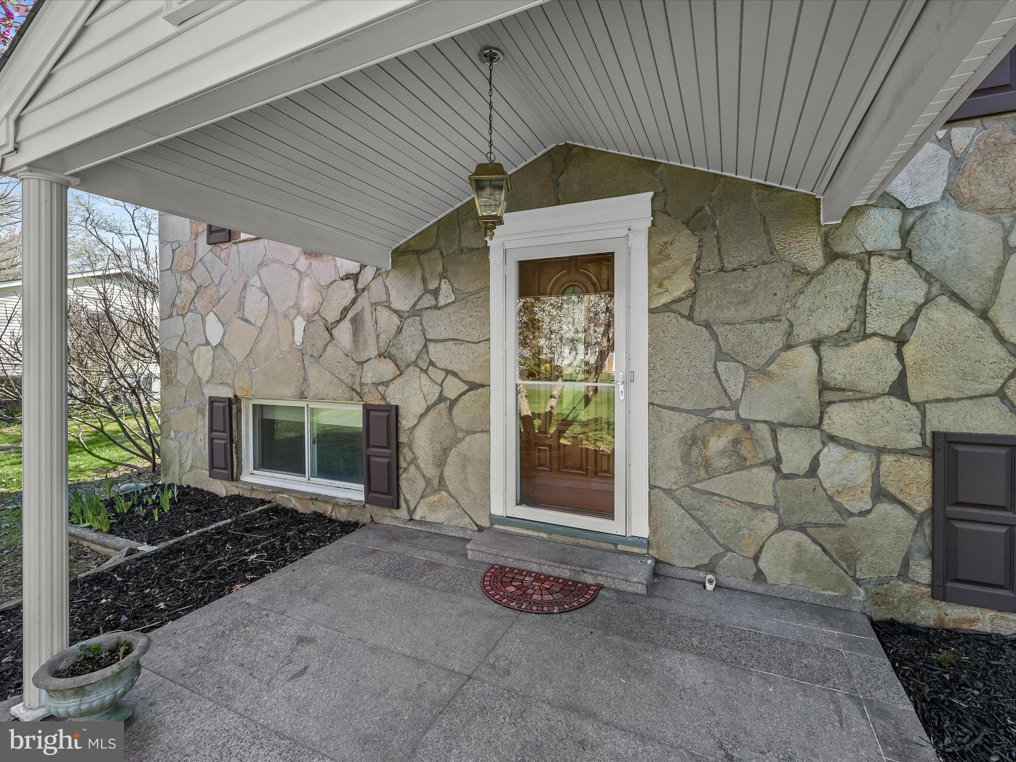 GWYNN ACRES - Residential