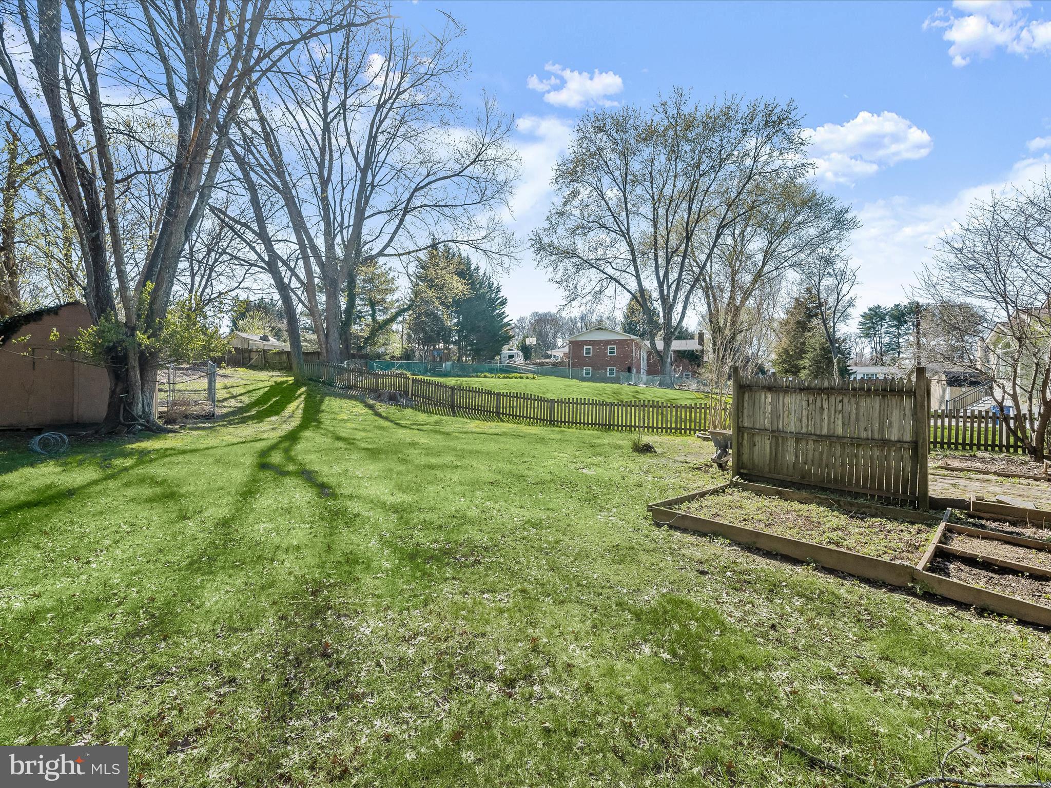 GWYNN ACRES - Residential