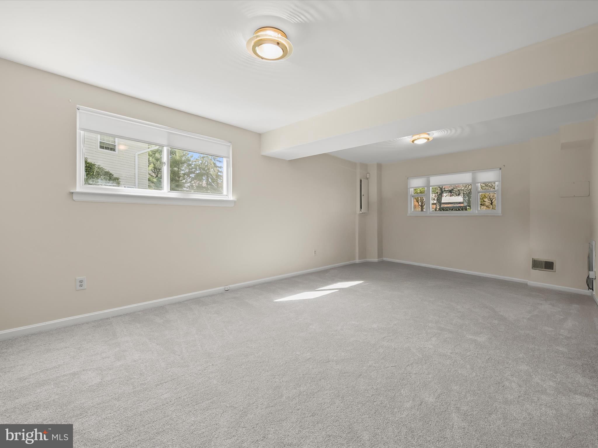 GWYNN ACRES - Residential