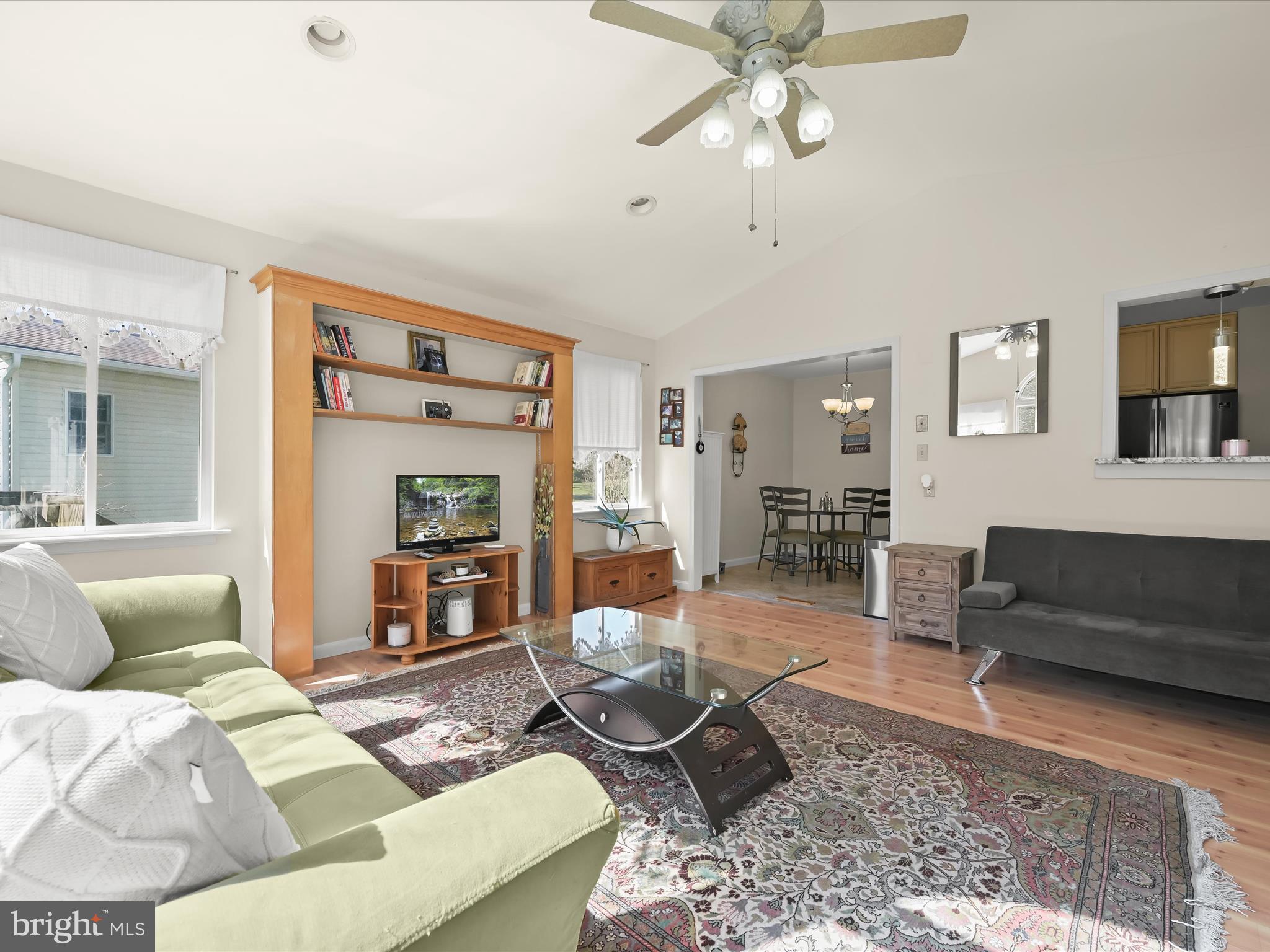 GWYNN ACRES - Residential