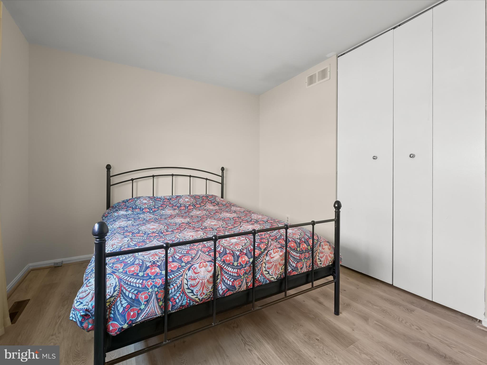 GWYNN ACRES - Residential