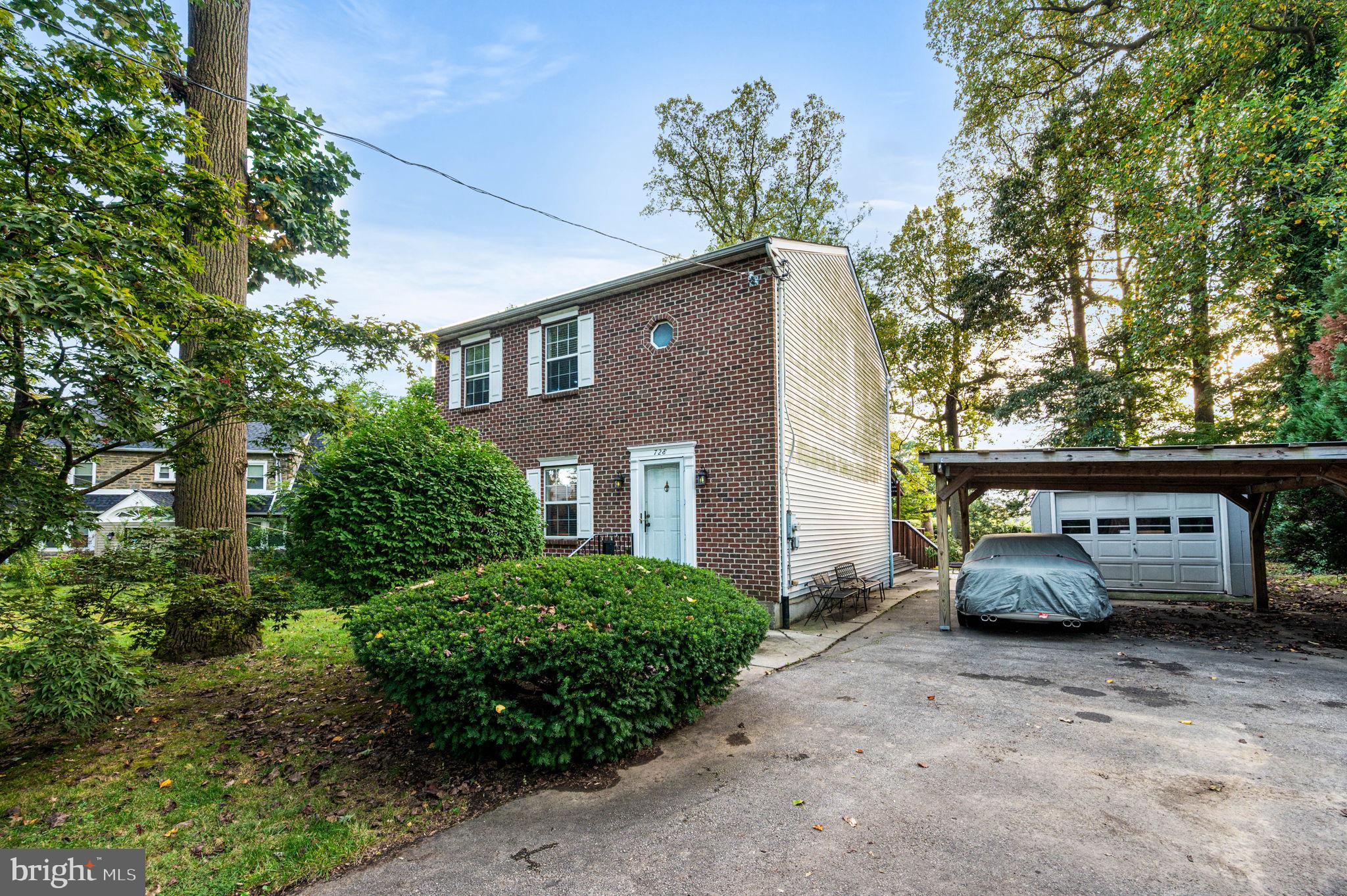 OAK LANE - Residential