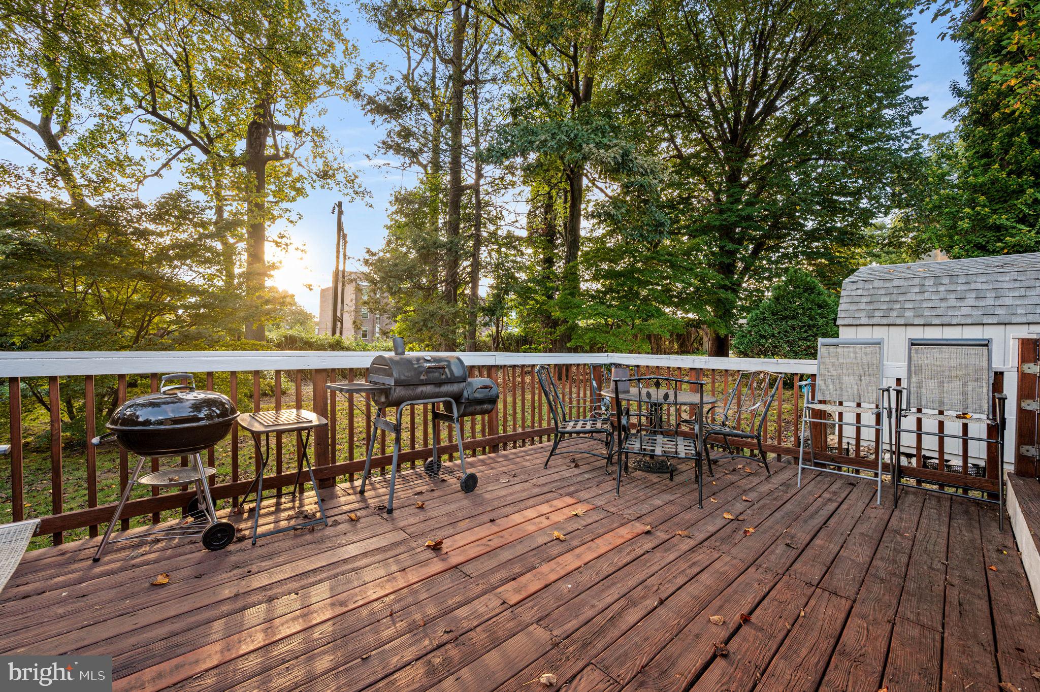 OAK LANE - Residential