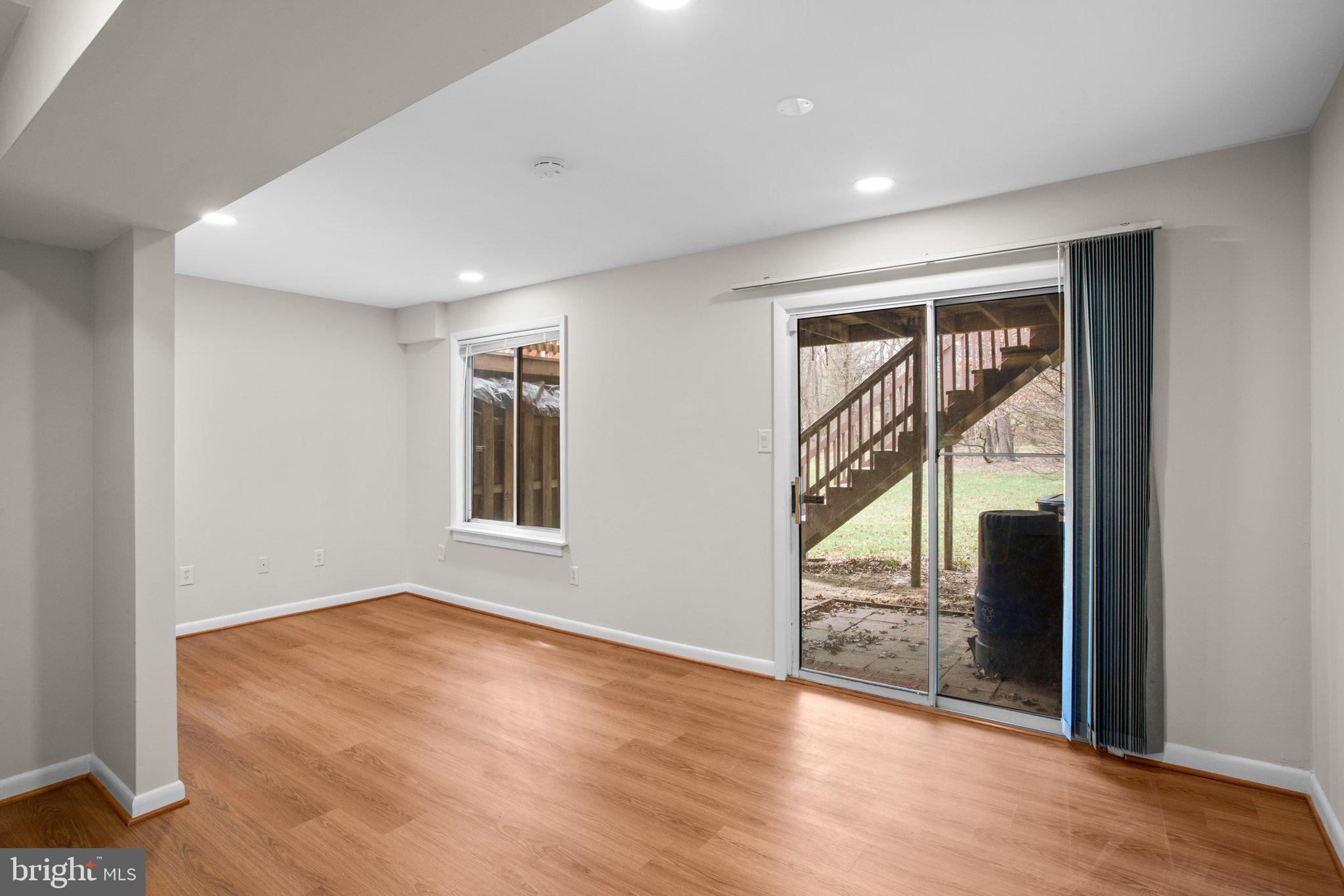 WOODLAND PARK - Residential Lease