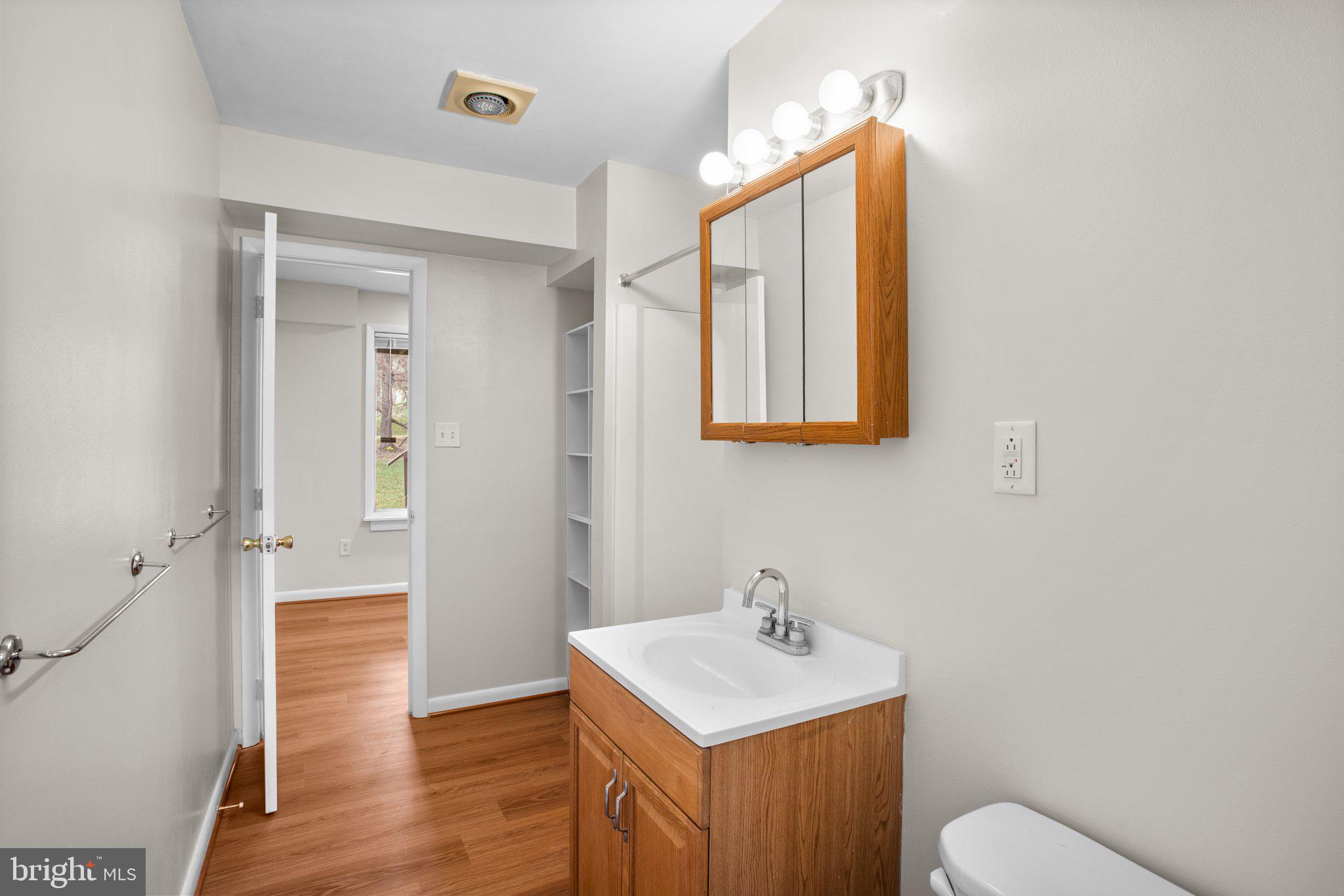 WOODLAND PARK - Residential Lease