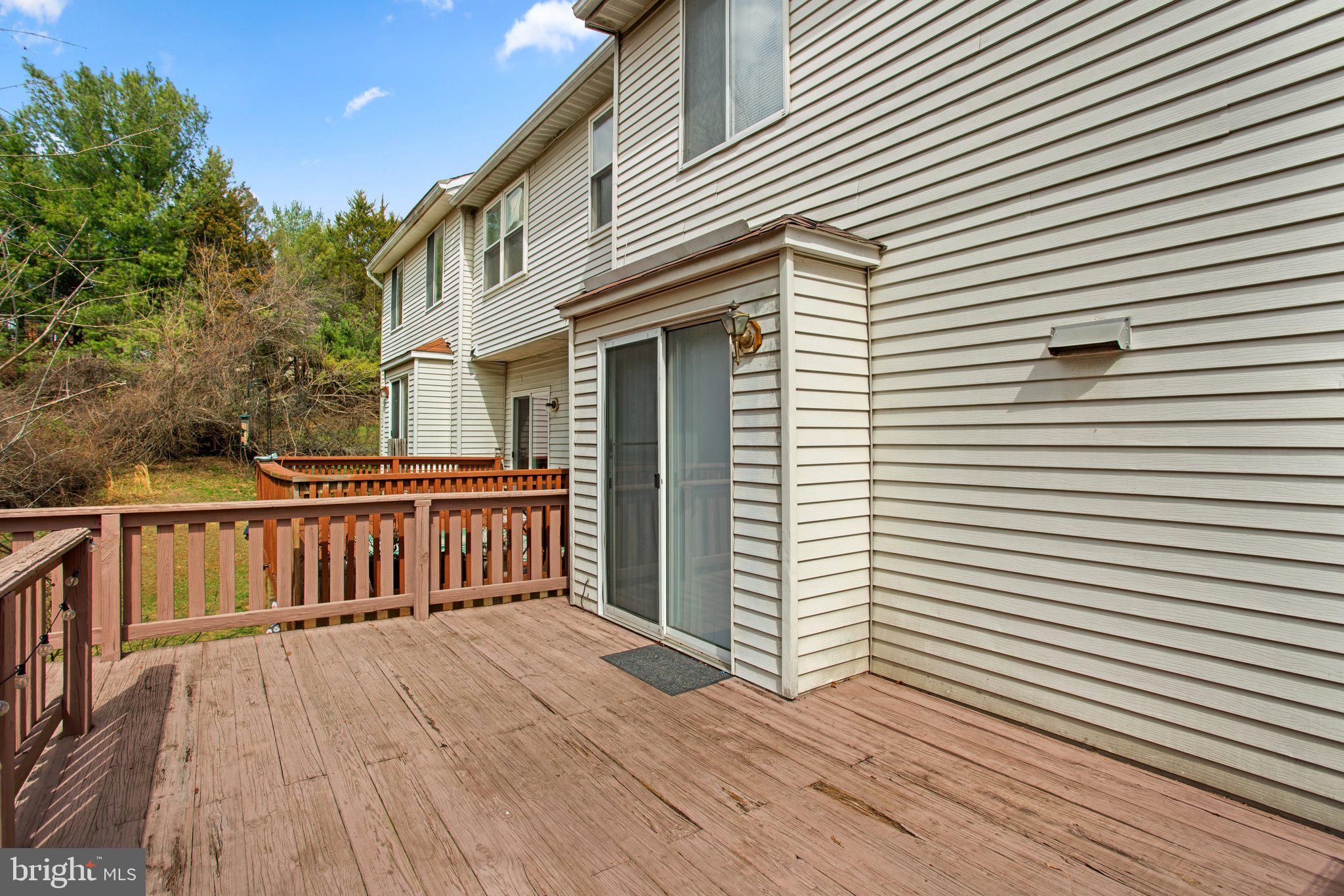 WOODLAND PARK - Residential Lease