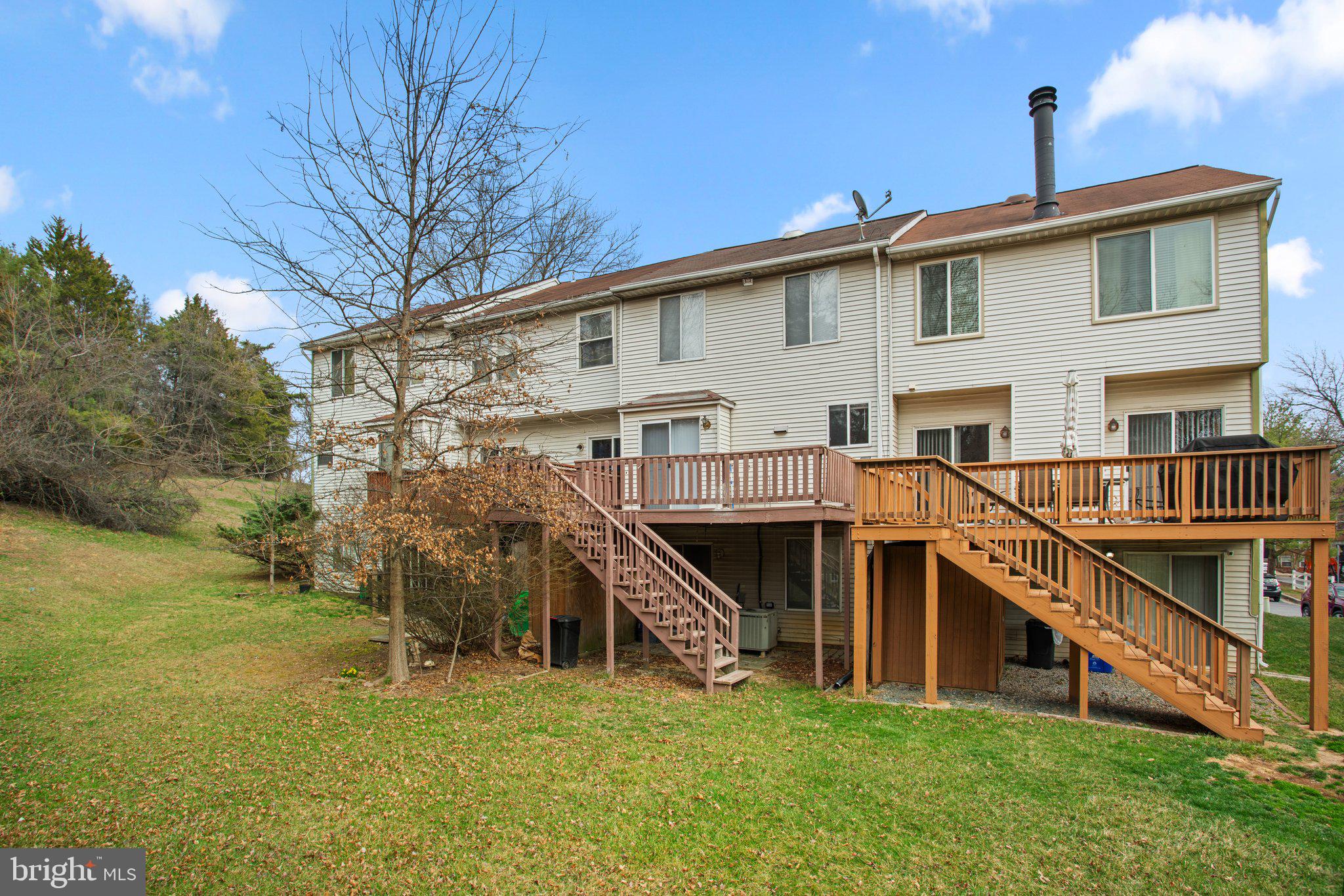 WOODLAND PARK - Residential Lease