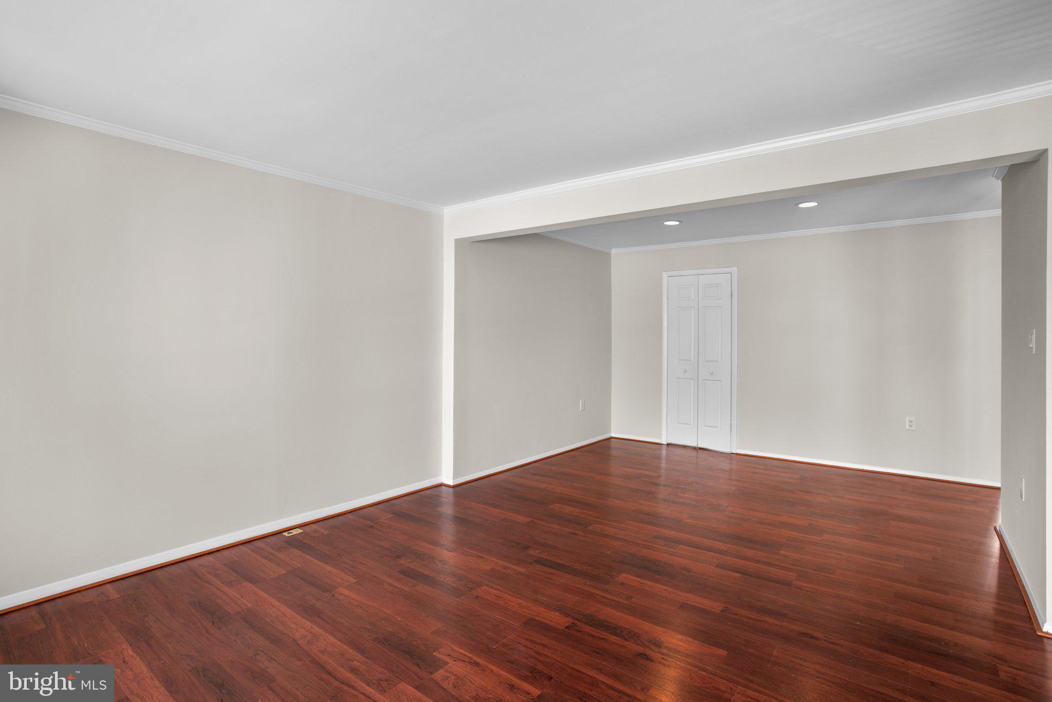 WOODLAND PARK - Residential Lease